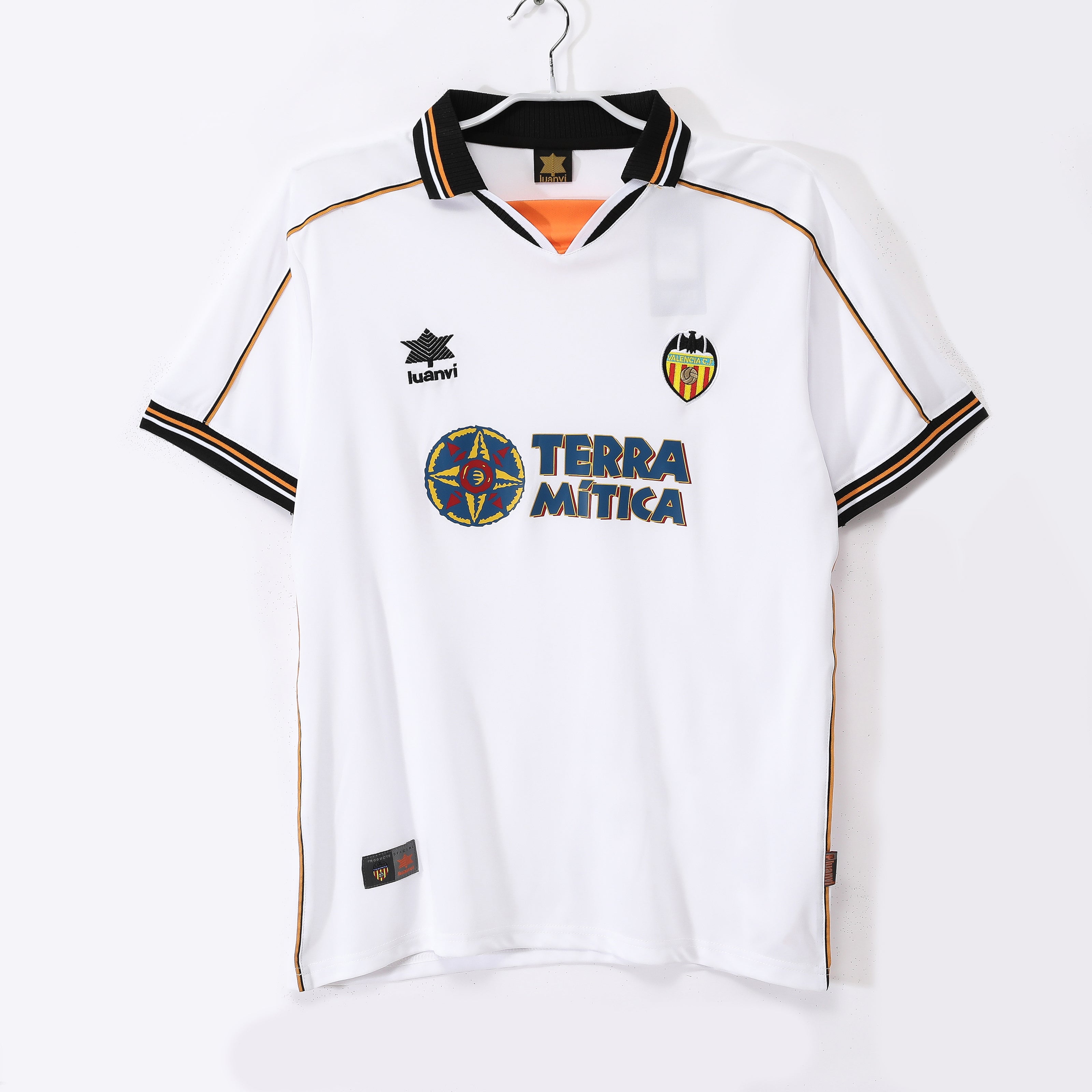 Valencia 1999/00 (Home Kit)