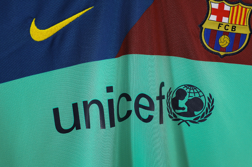 Barcelona 2010/11 (Away Kit)