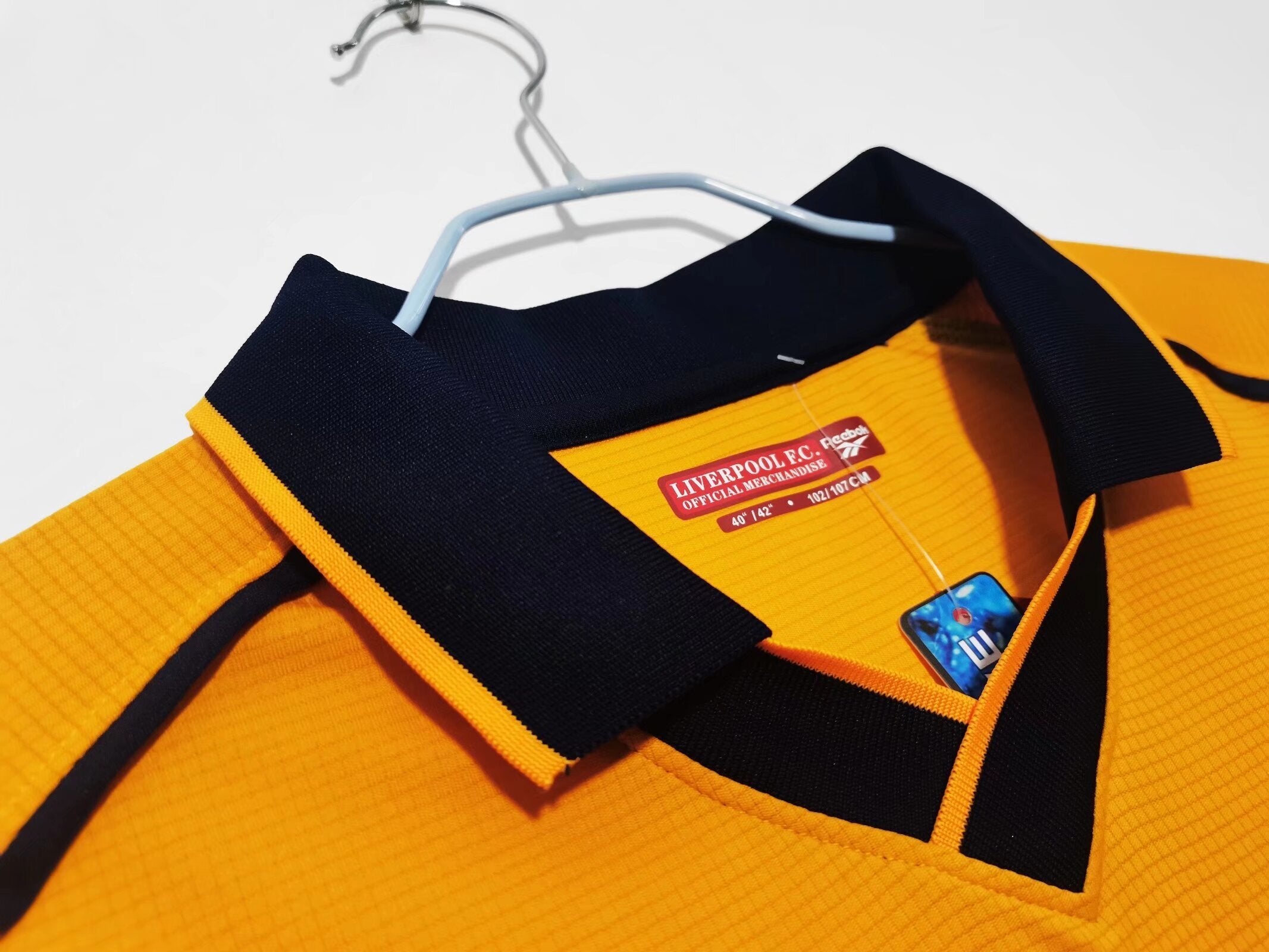 Liverpool 2000/01 (Away Kit)