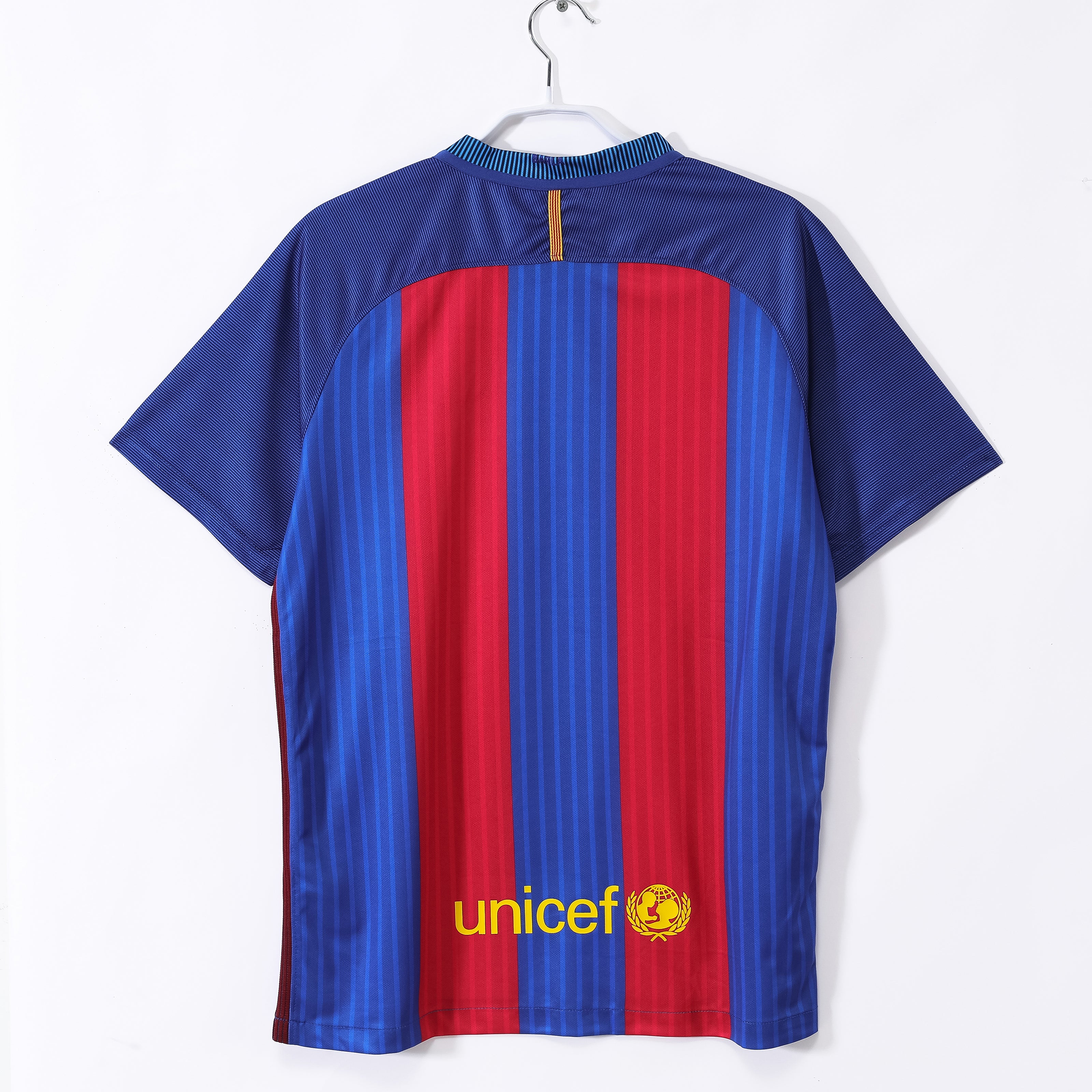 Barcelona 2016/17 (Home Kit)