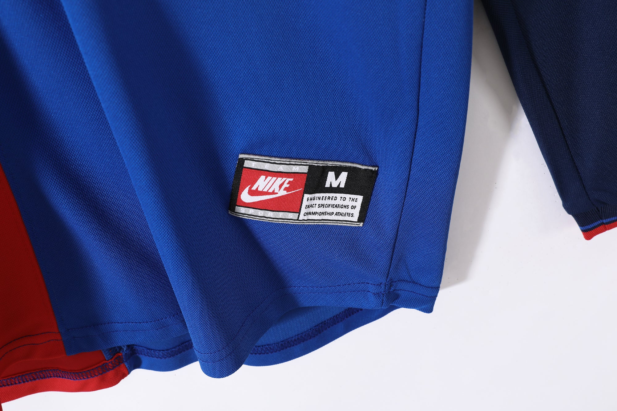 Barcelona 1999/00 Barcelona 1999/00 (Centenary Commemorative Edition - Long Sleeve)