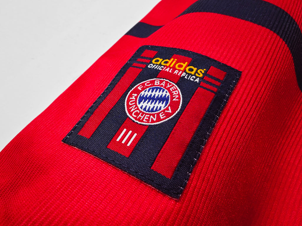 Bayern Munich 1998/00 (Home Kit)