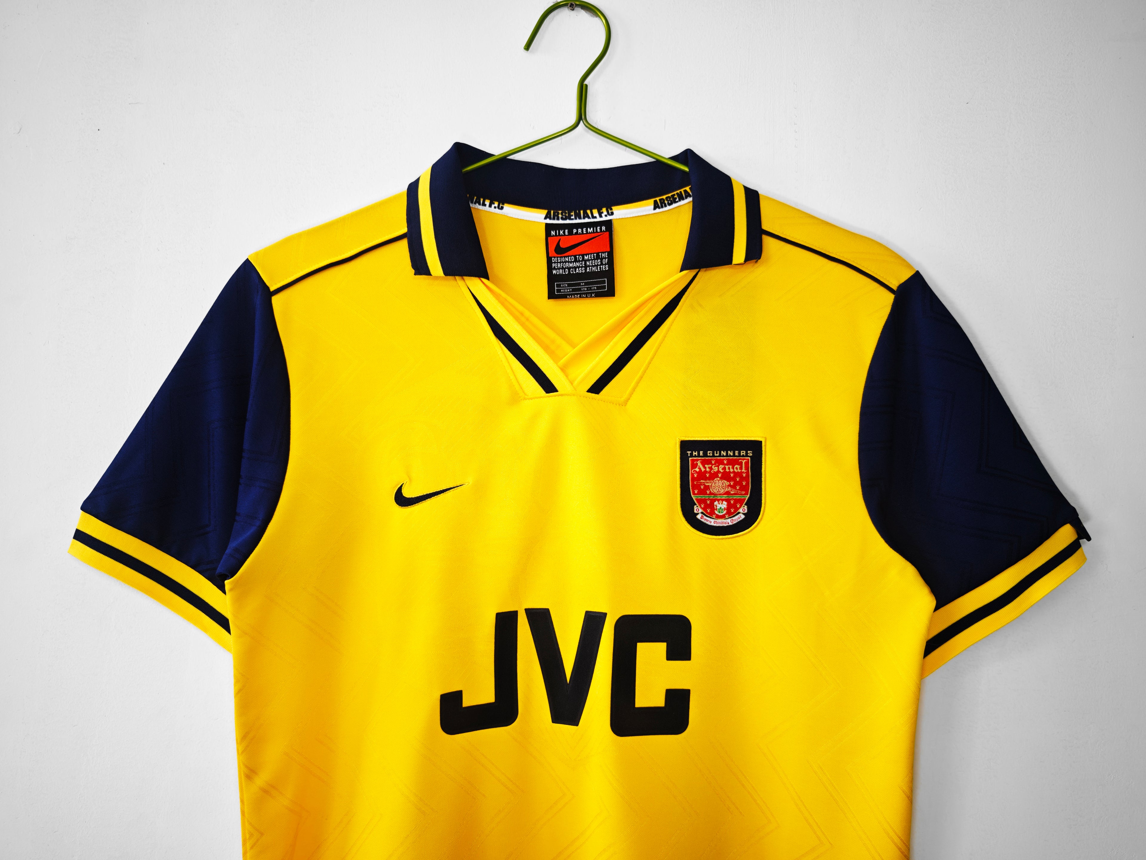 Arsenal 1996/97 (Away Kit)