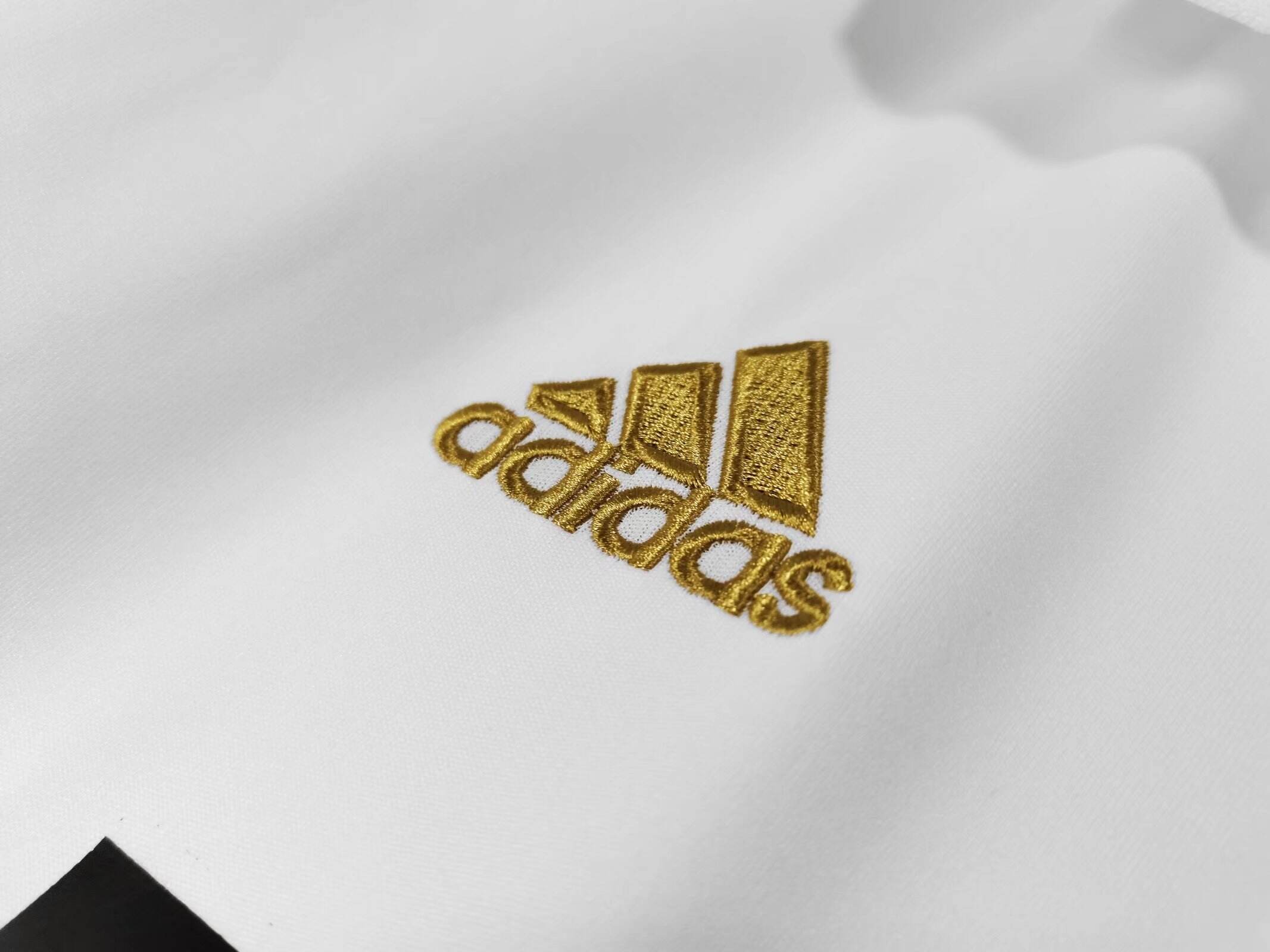 Real Madrid 2011/12 (Home Kit)