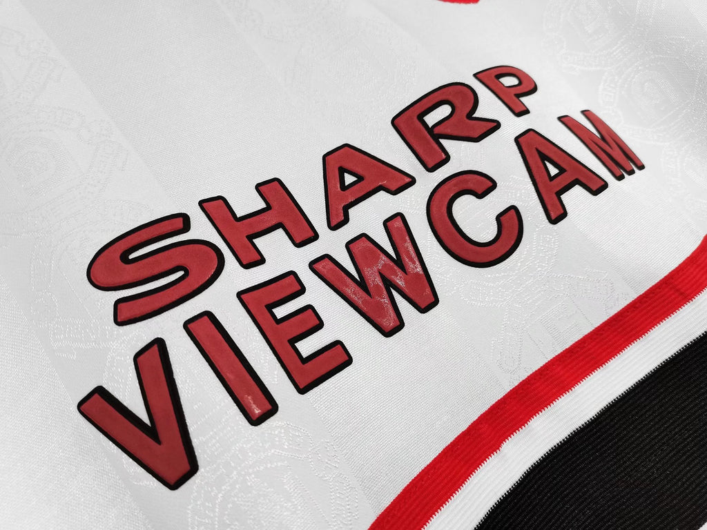 Manchester United 1998/99 (Away Kit - Long Sleeve)