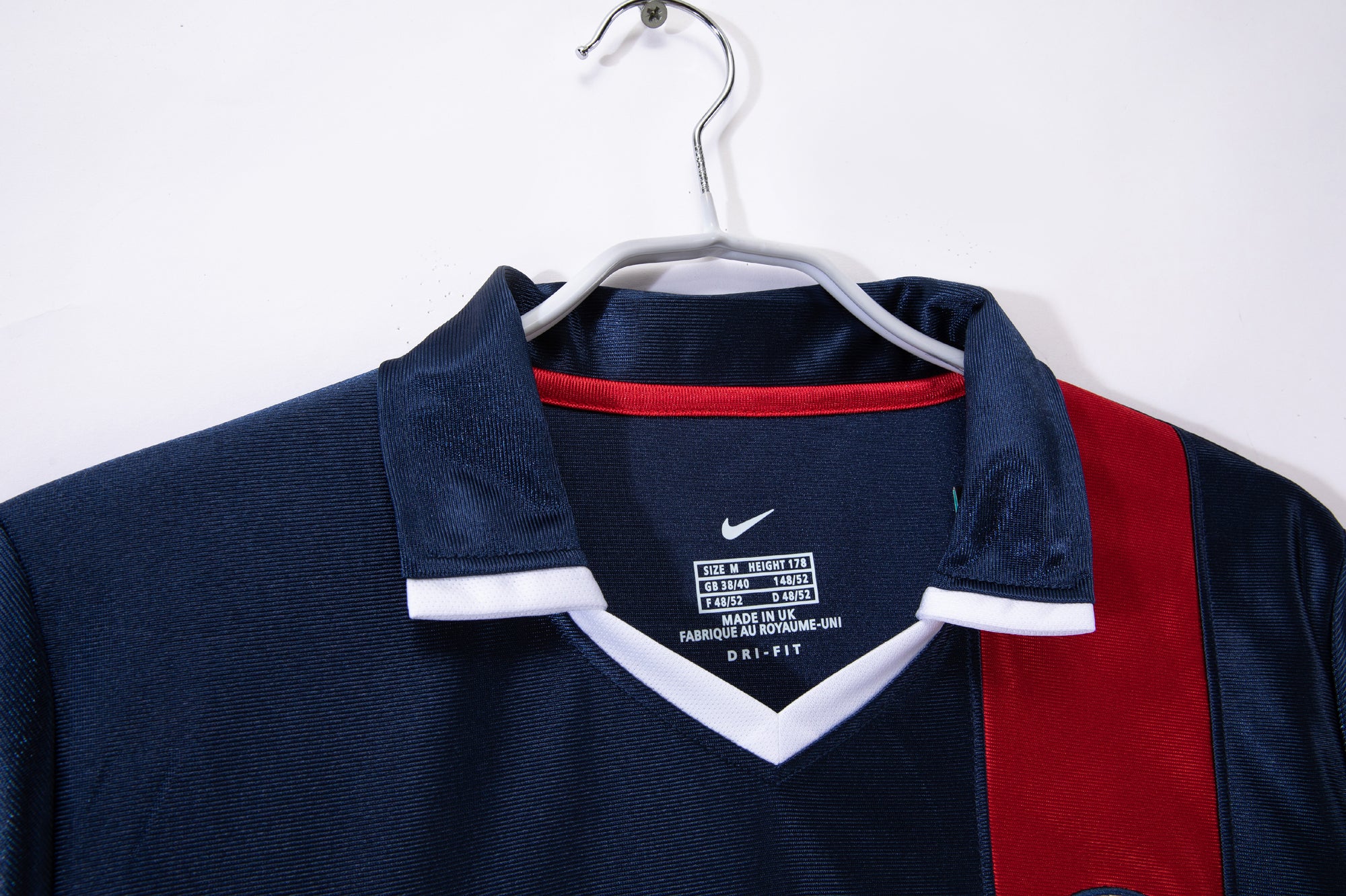 PSG 2001/02 (Home Kit)