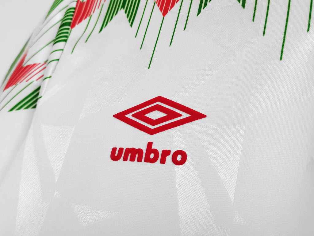 Gales 1990/92 (Away Kit)
