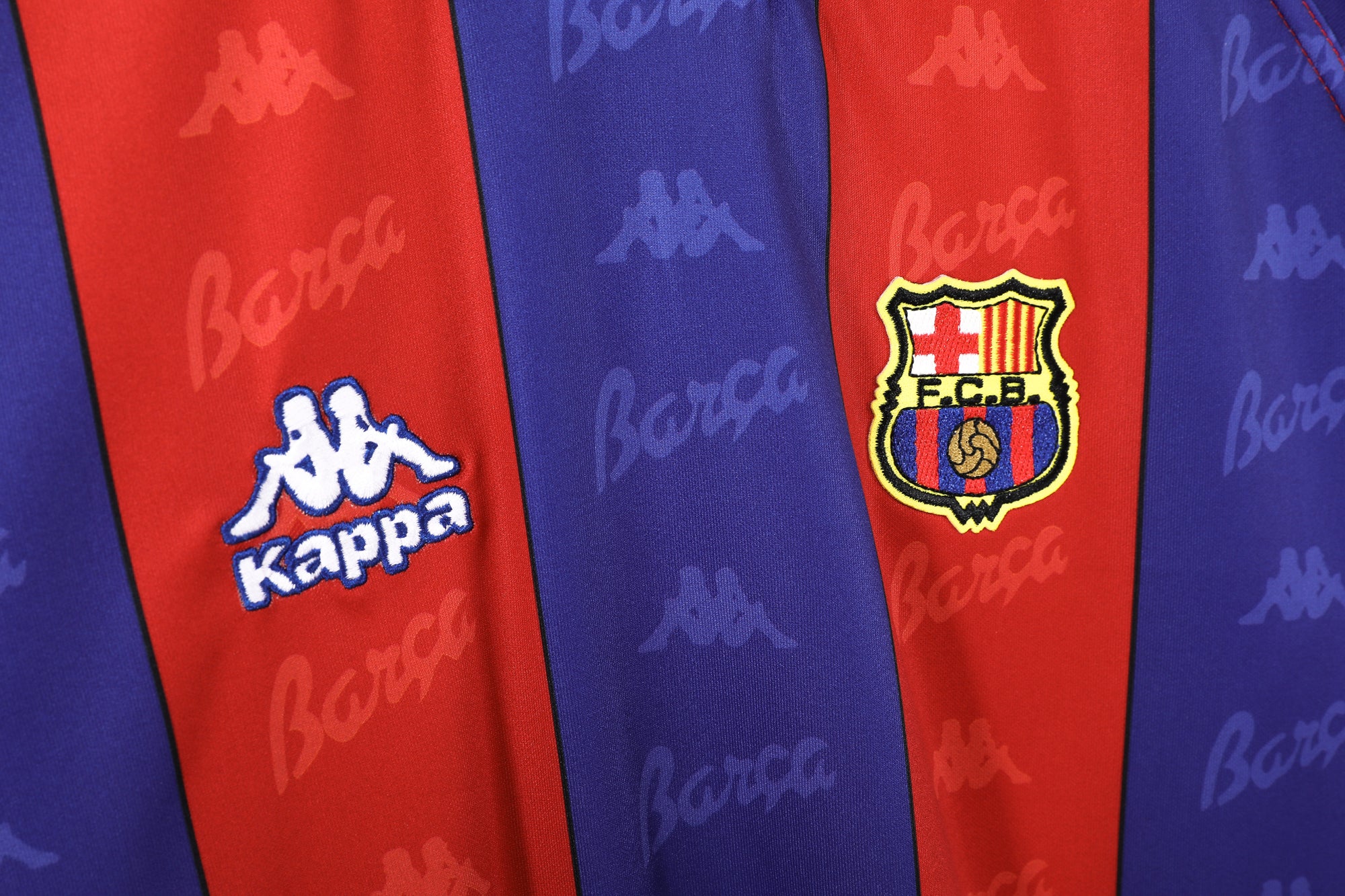 Barcelona 1995/97 (Home Kit – Long Sleeve)