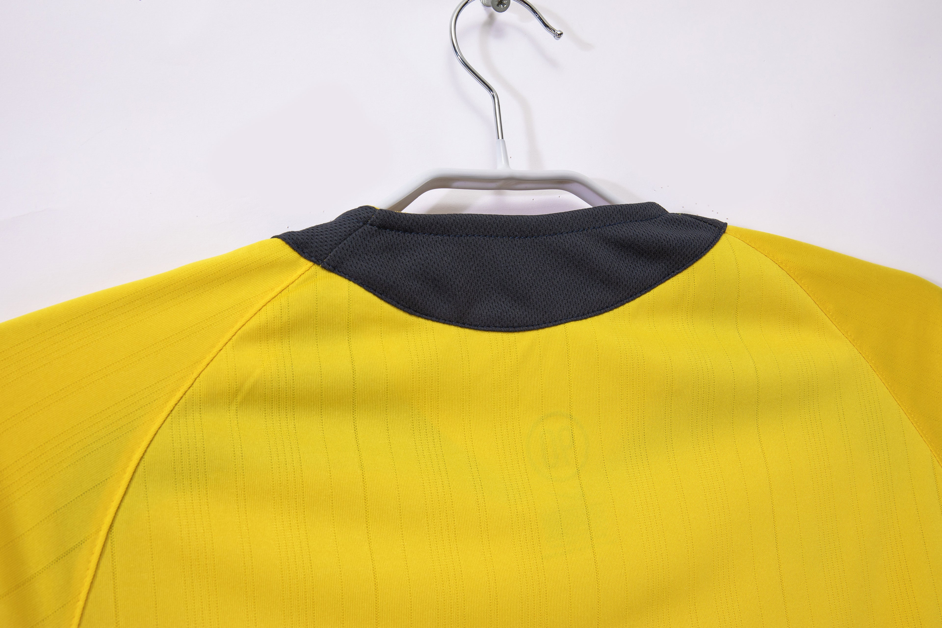 Arsenal 2005/06 (Away Kit)