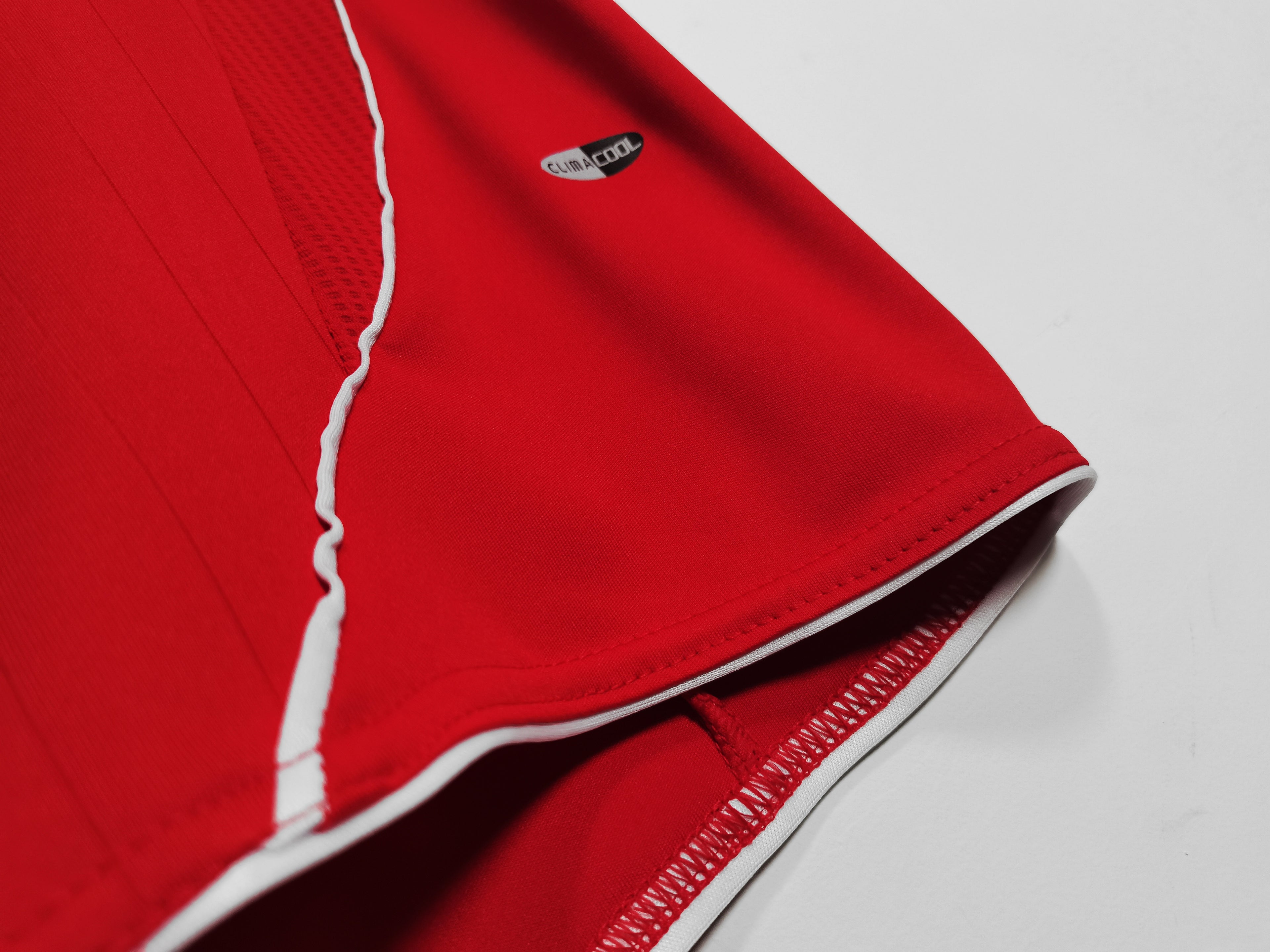 Liverpool 2006/07 (Home Kit)