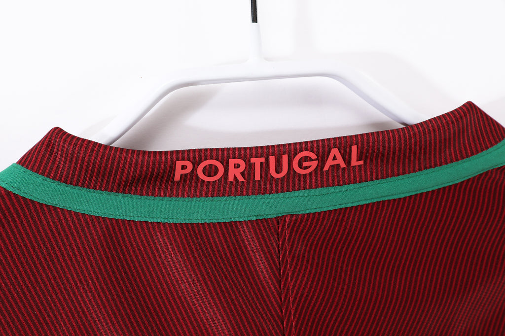 Portugal 2016 (Home Kit)