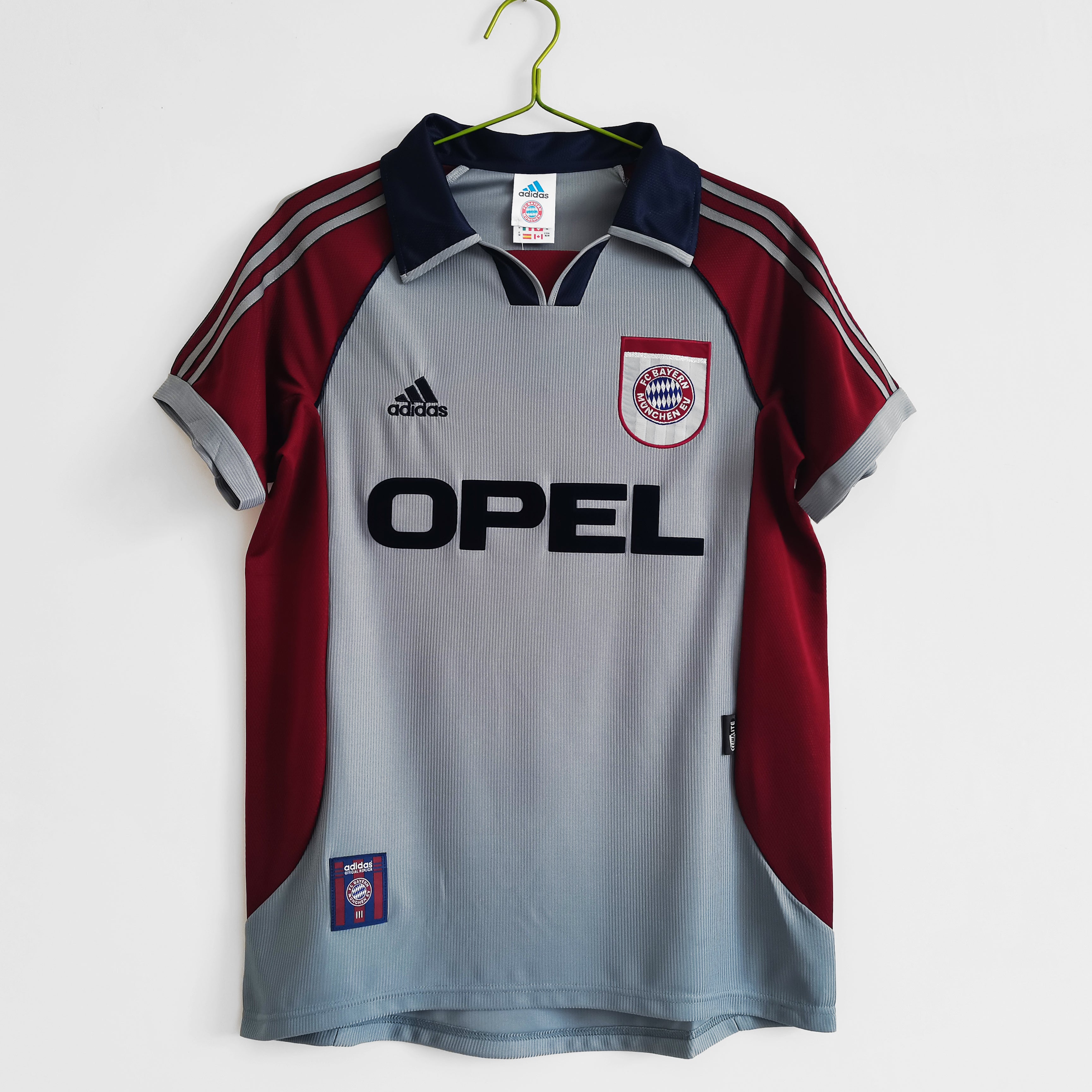 Bayer Munich 1998/99 (Third Kit)