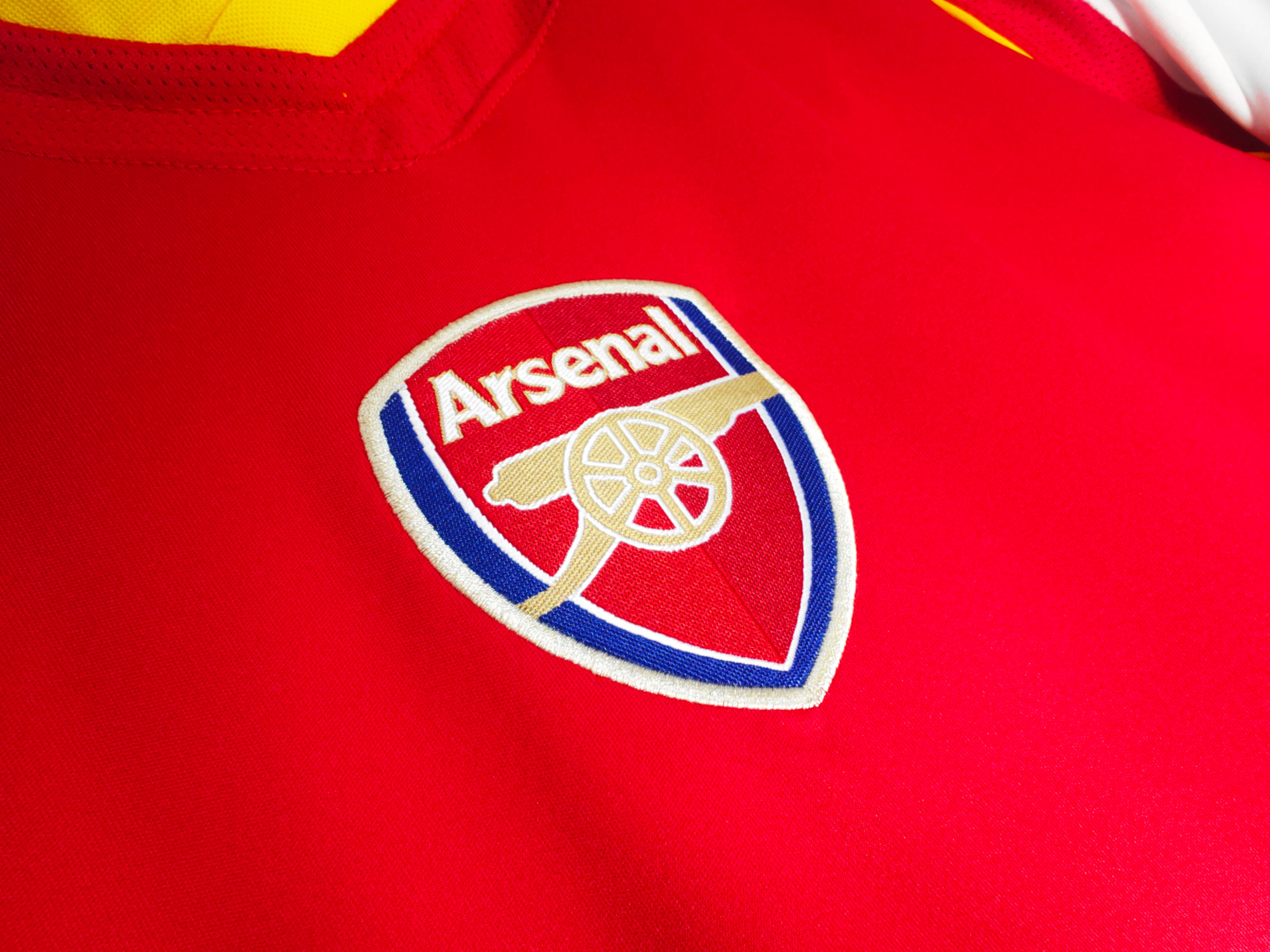 Arsenal 2004/05 (Home Kit)