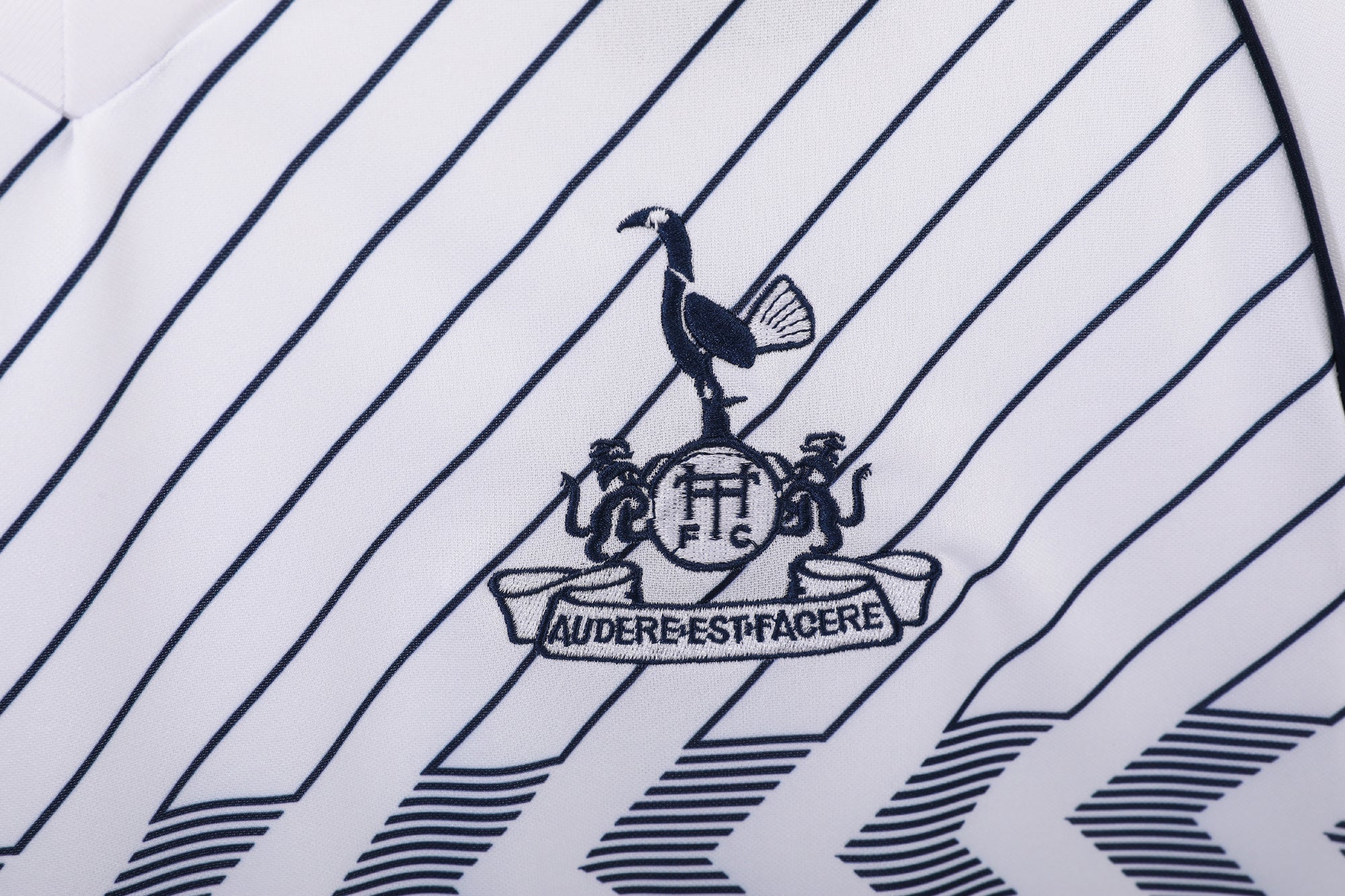 Tottenham Hotspur 1986 (Home Kit)