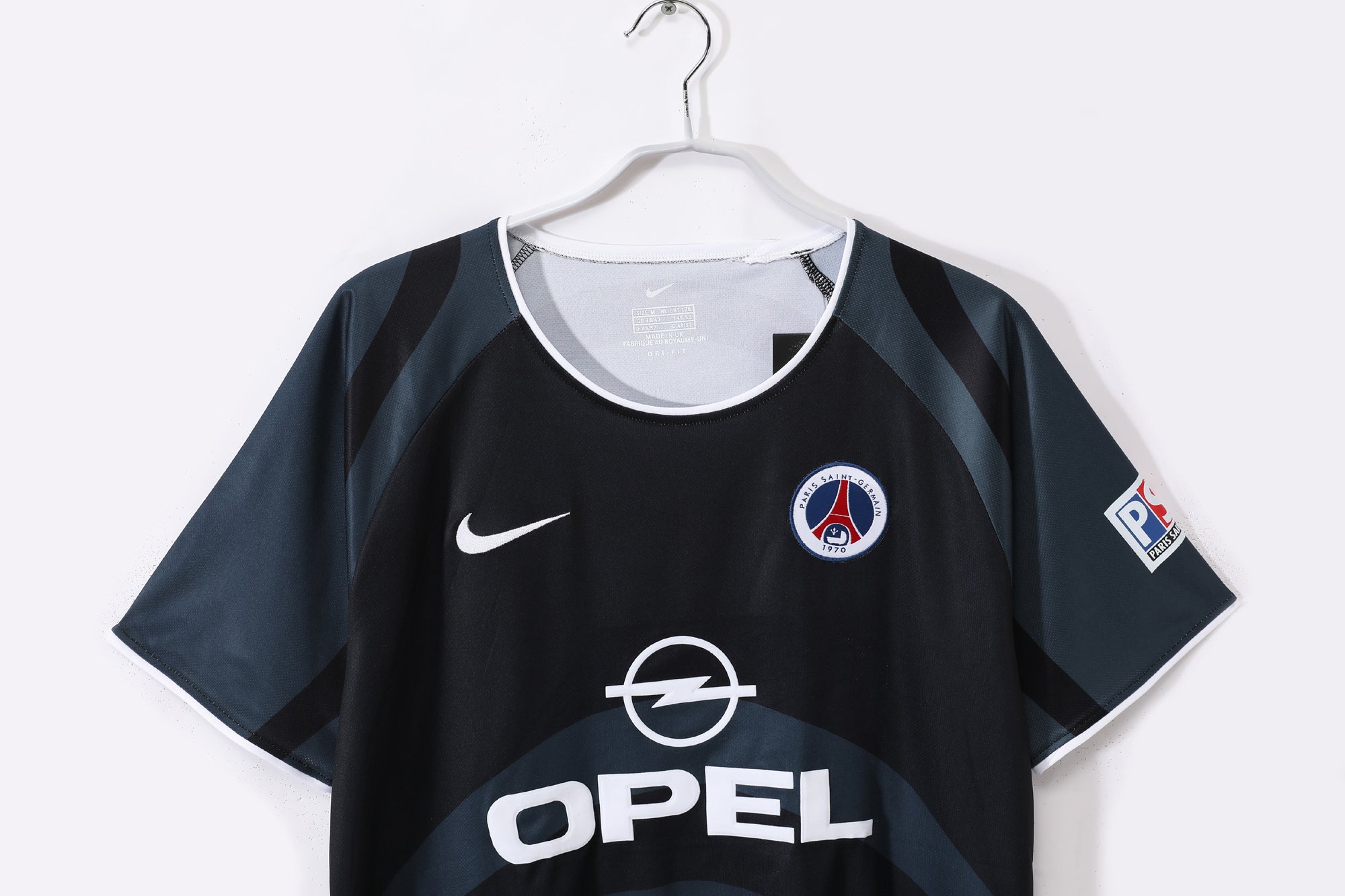 PSG 2001/02 (Third Kit)