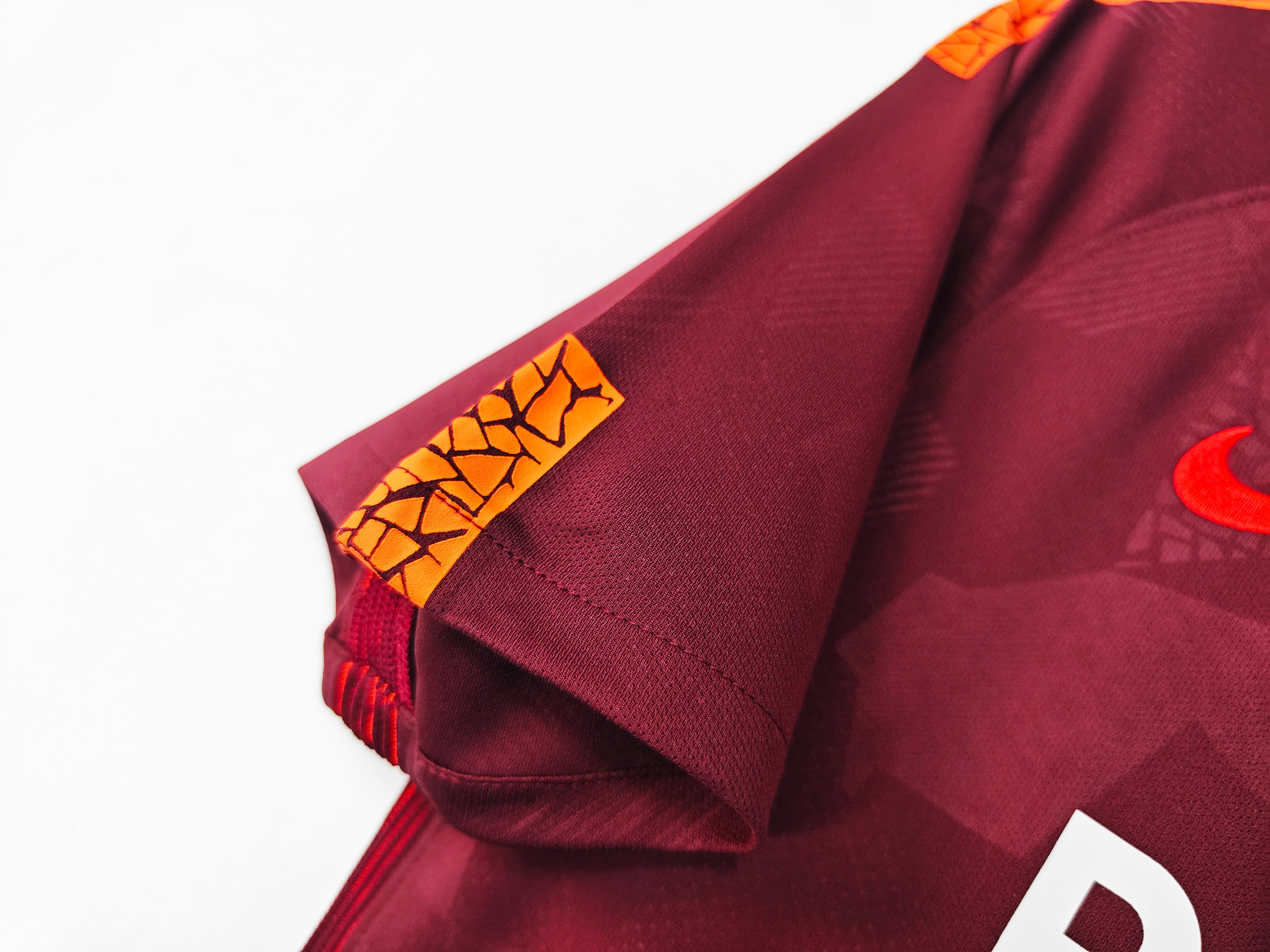 Barcelona 2017/18 (Third Kit)