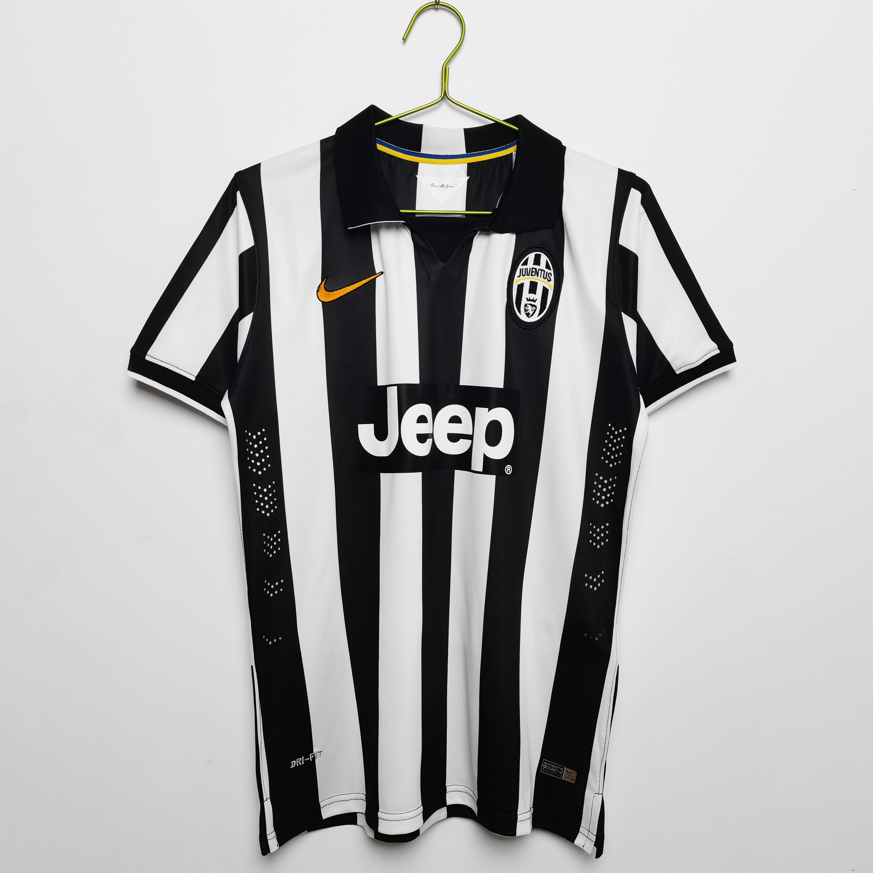 Juventus 2014/15 (Home Kit)