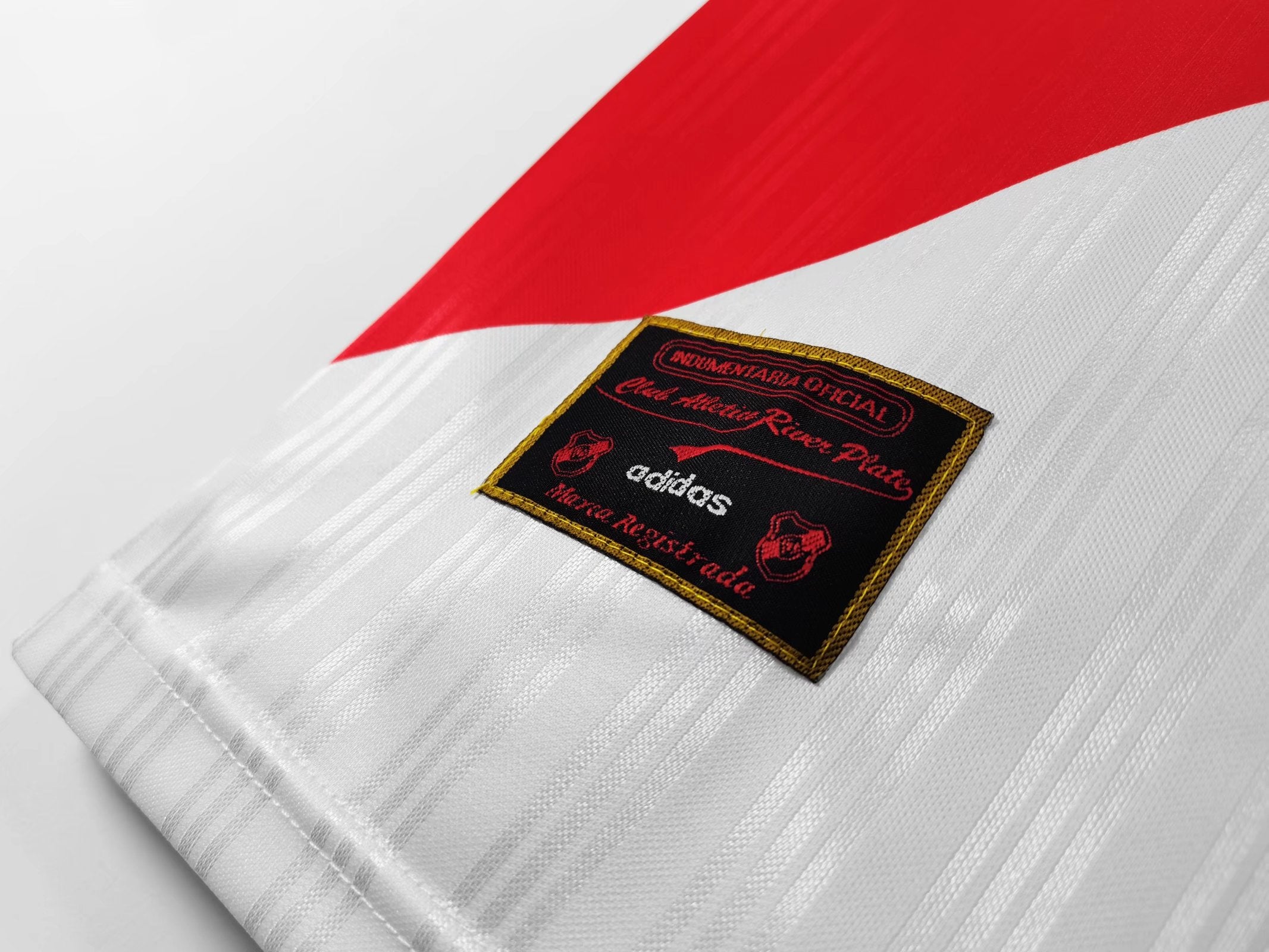 River Plate 1995/96 (Home Kit)