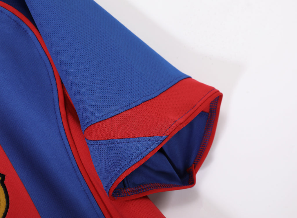 Barcelona 2004/05 (Home Kit)