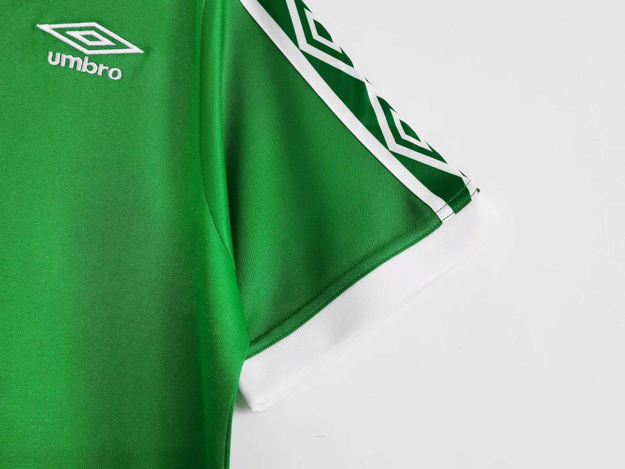 Celtic 1982/83 (Away Kit)