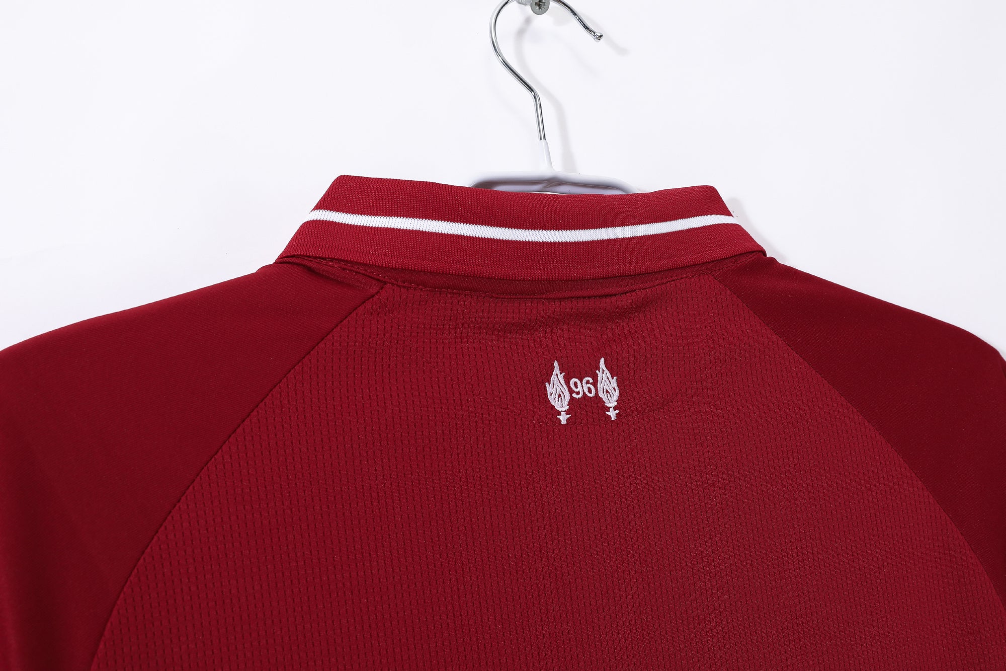 Liverpool 2018/19 (Home Kit)