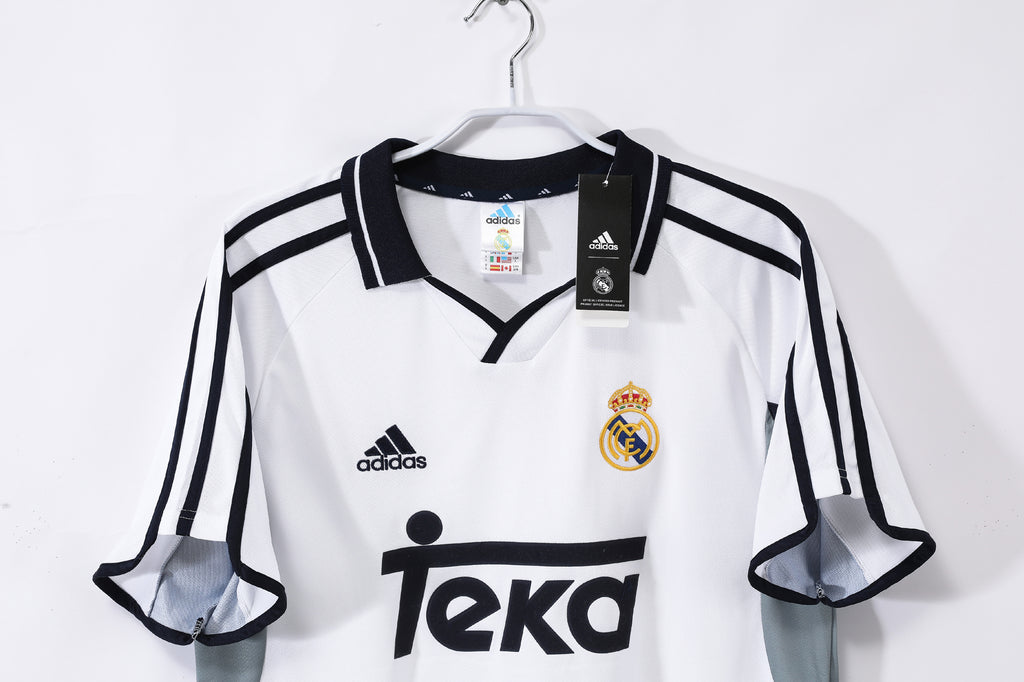 Real Madrid 2000/01 (Home Kit)