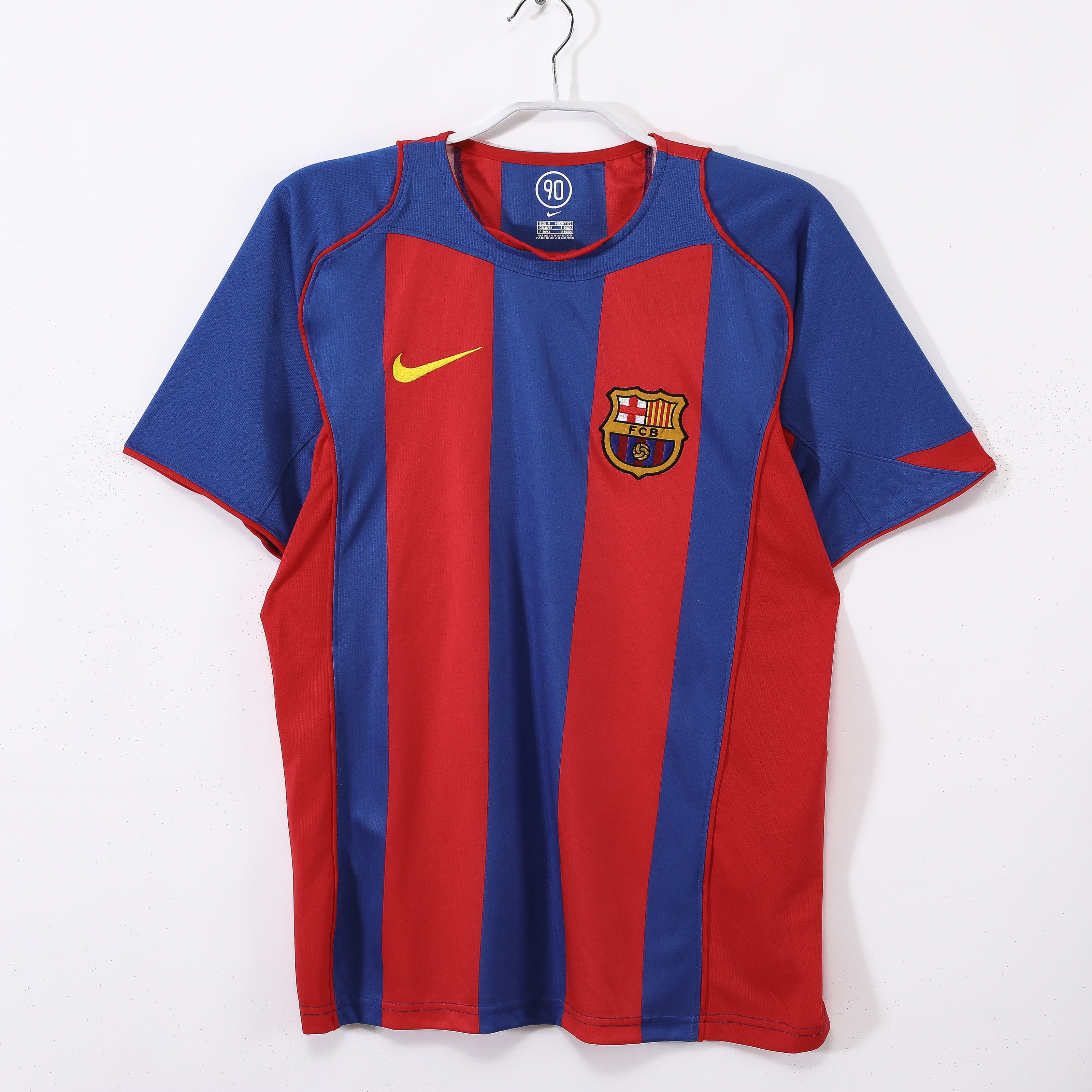 Barcelona 2004/05 (Home Kit)