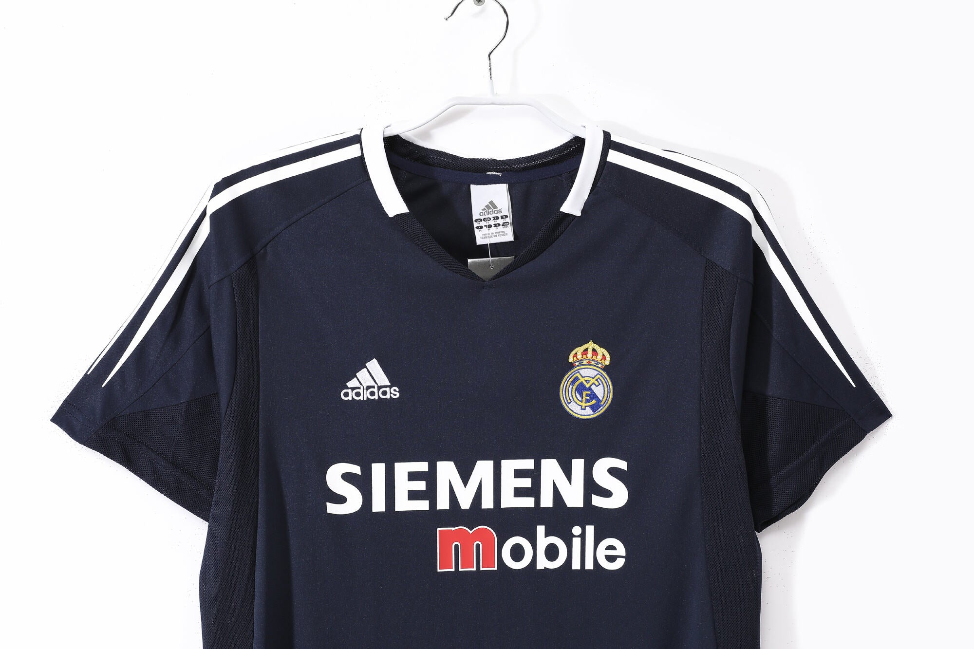 Real Madrid 2004/05 (Away Kit)