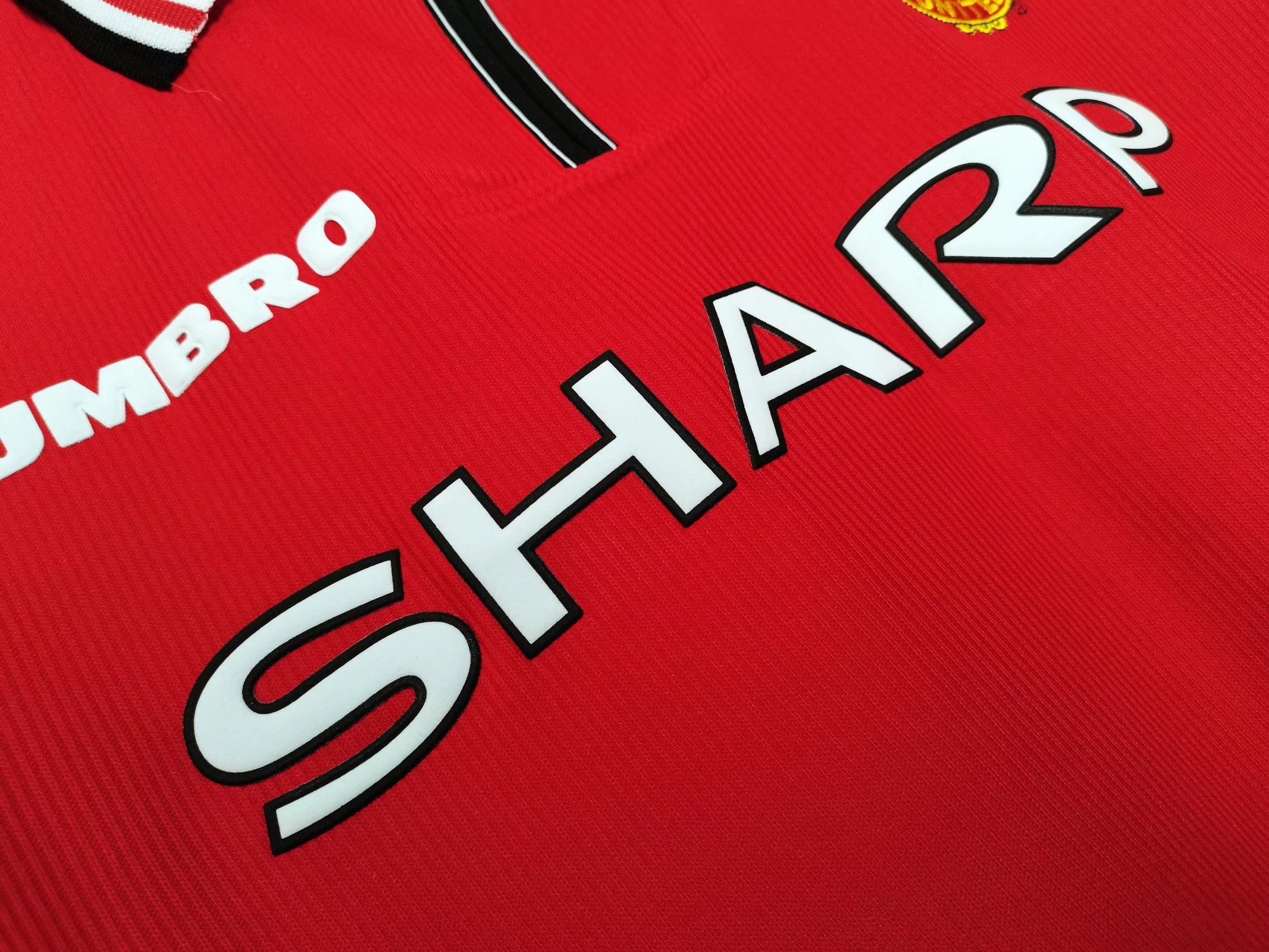 Manchester United 1998/99 (Home Kit)