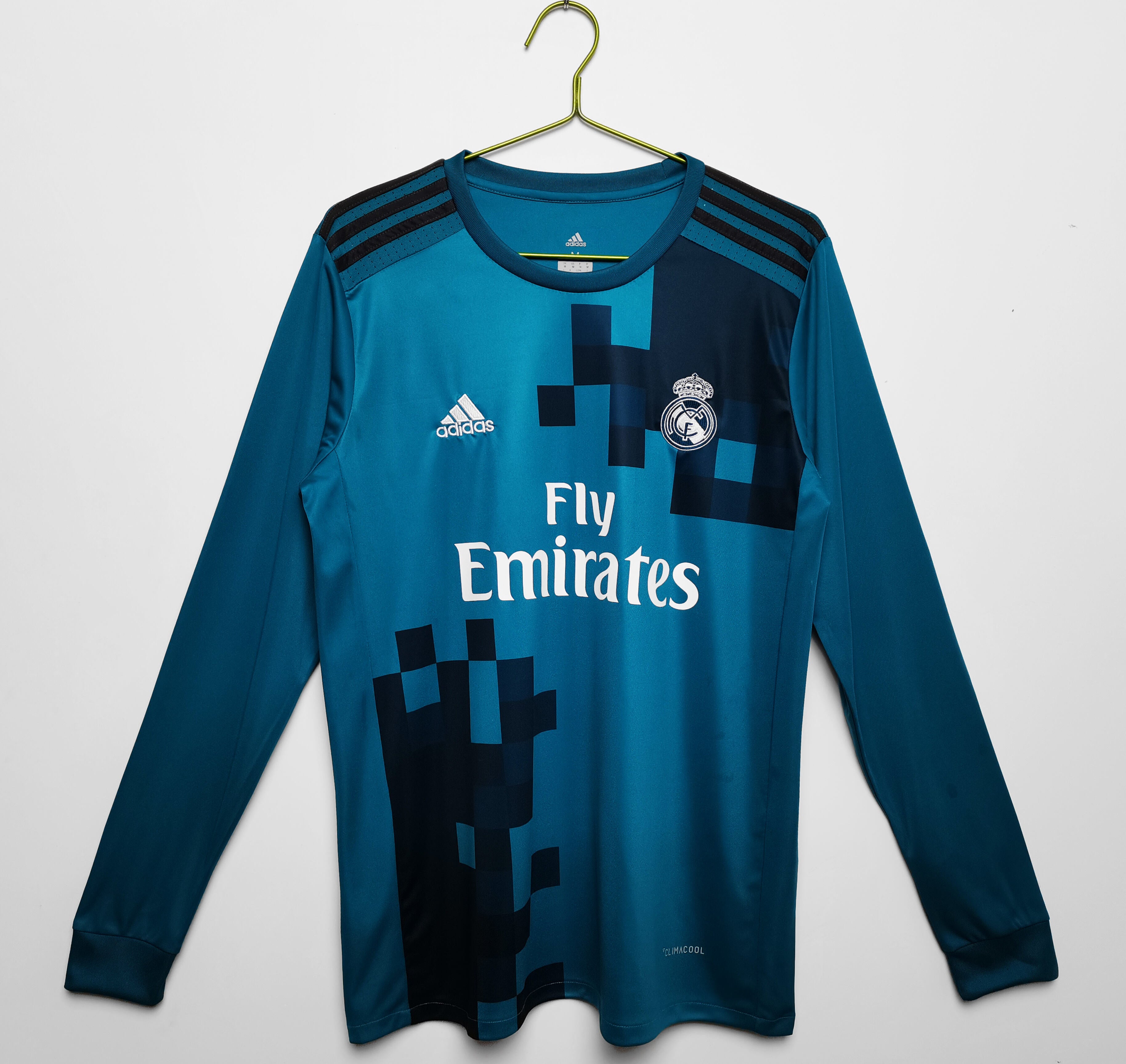 Real Madrid 2017/18 (Third Kit – Long Sleeve)
