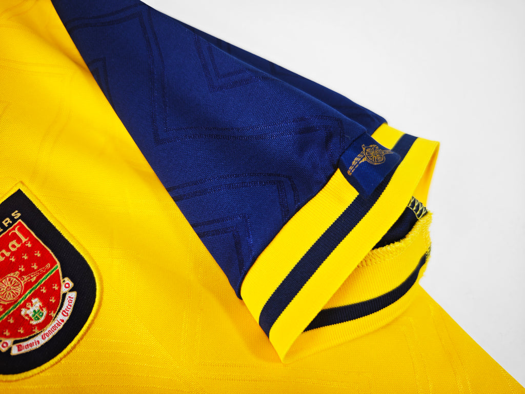 Arsenal 1996/97 (Away Kit)