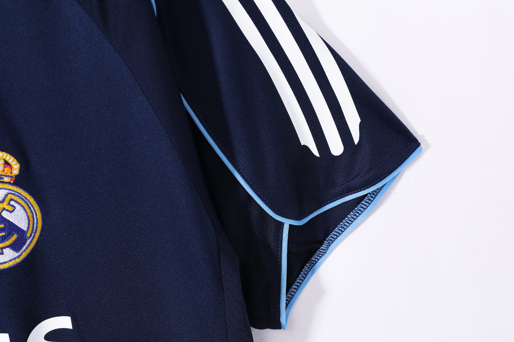 Real Madrid 2005/06 (Away Kit)