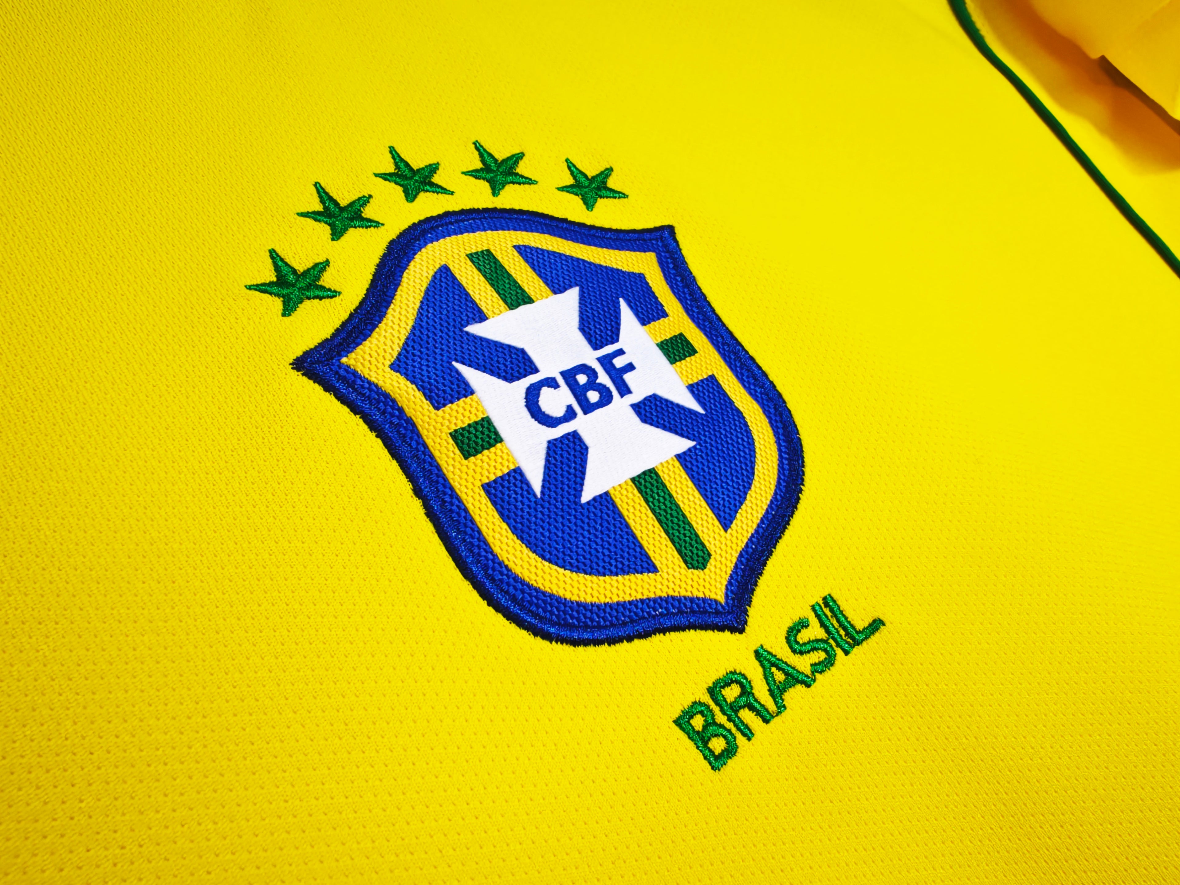 Brasil 2004 (Home Kit)