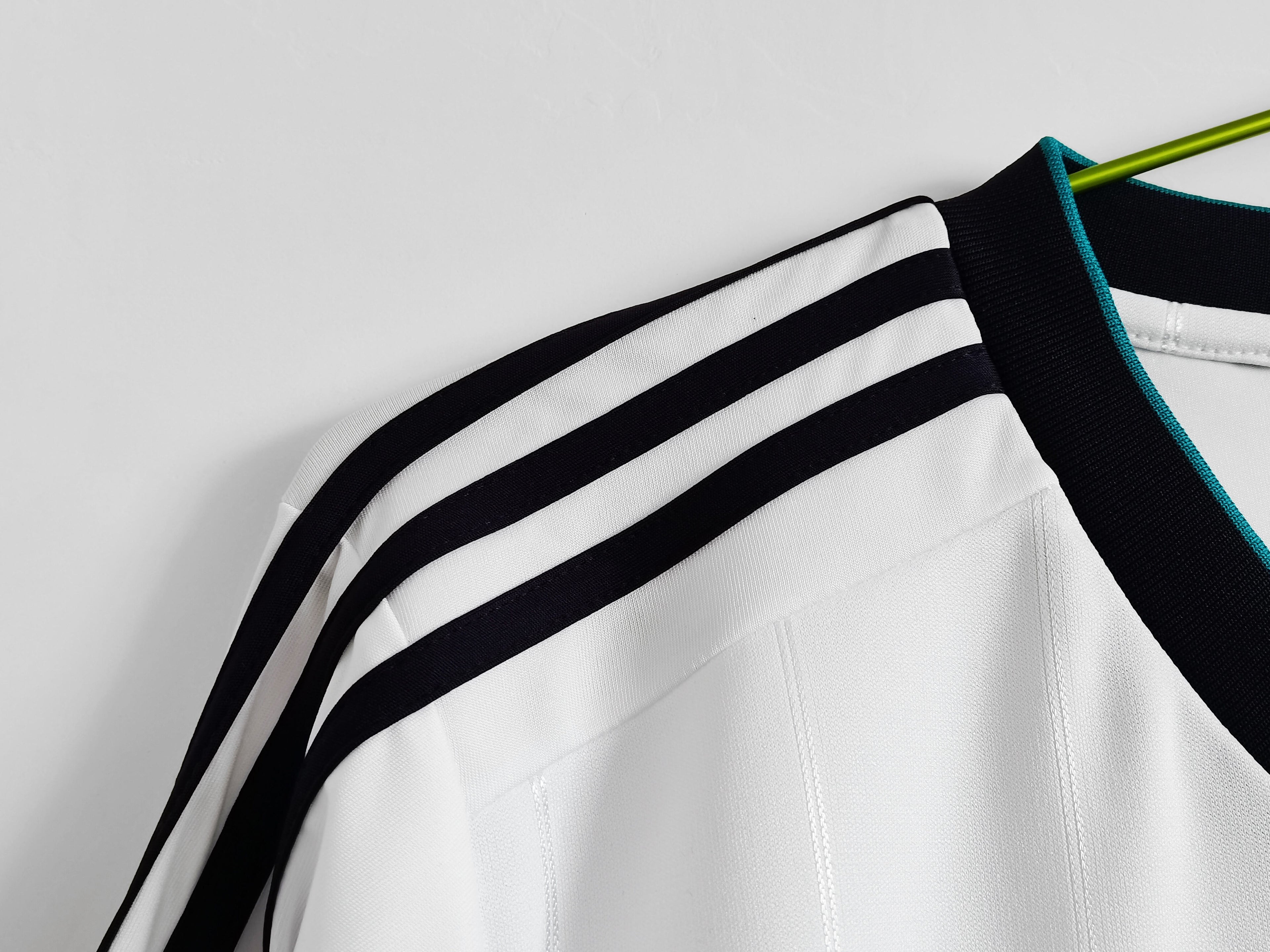 Real Madrid 2012/13 (Home Kit – Long Sleeve)
