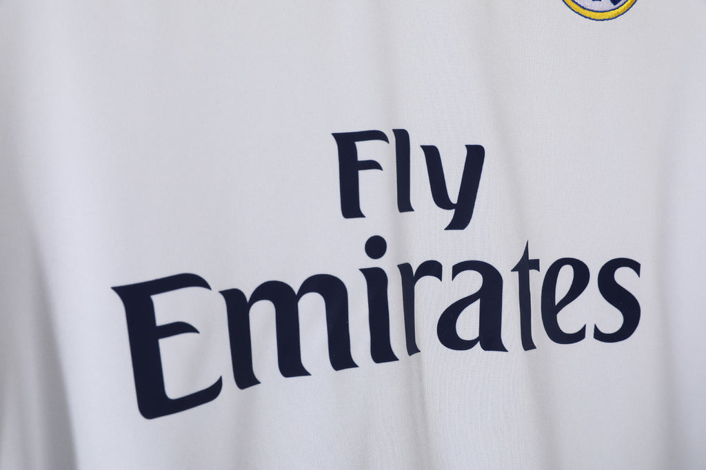 Real Madrid 2016/17 (Home Kit)