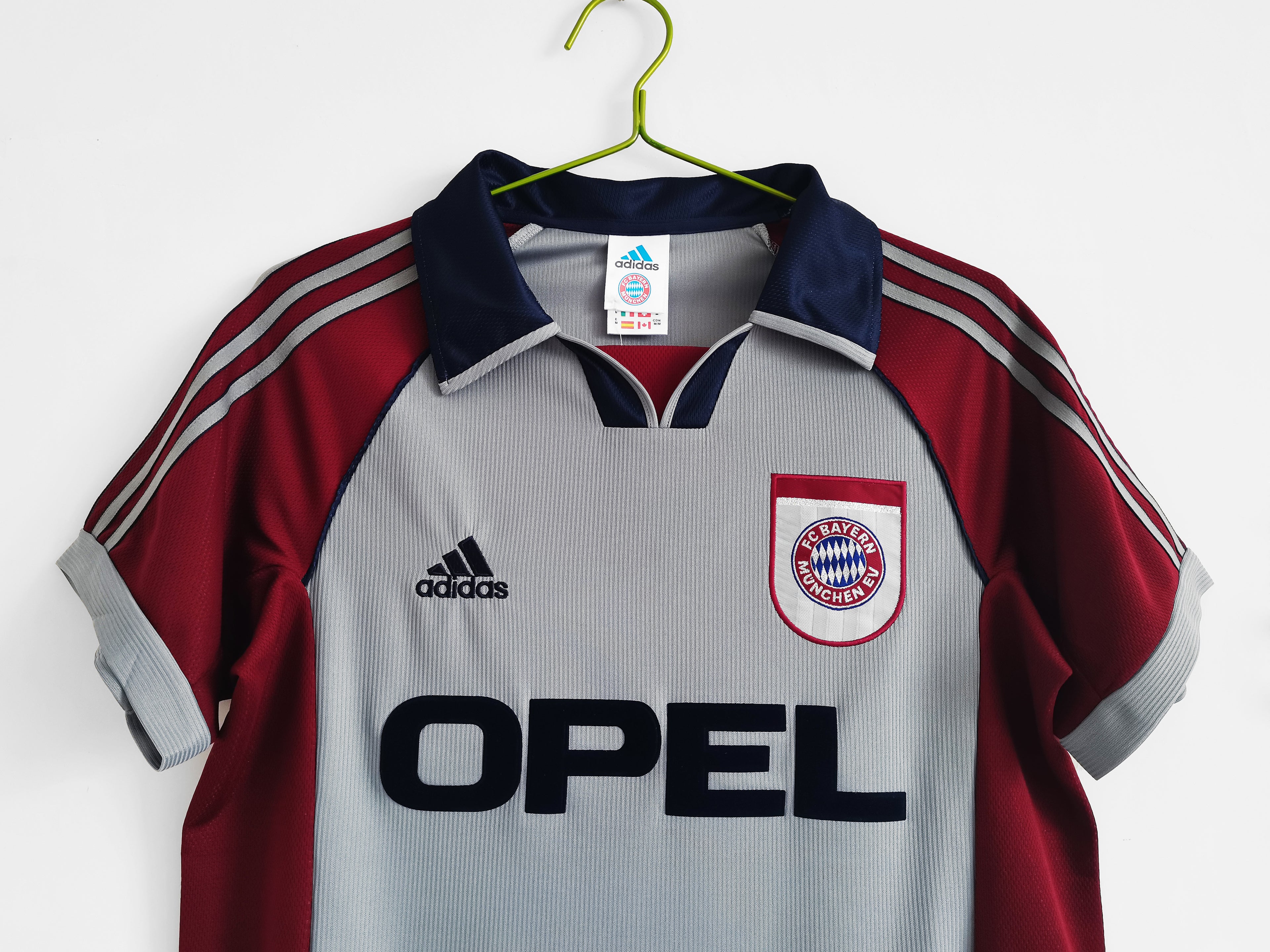 Bayer Munich 1998/99 (Third Kit)