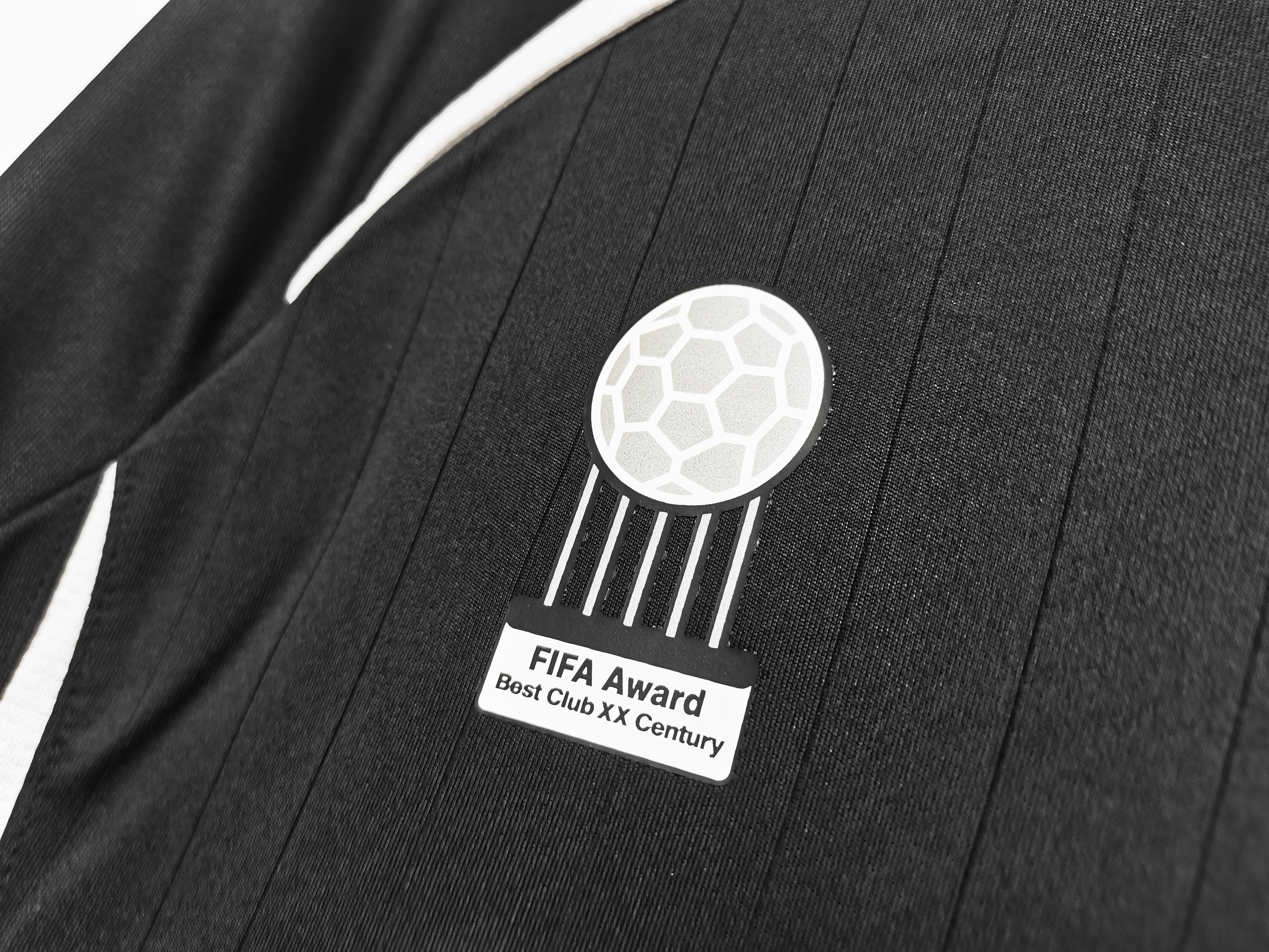 Real Madrid 2006/07 (Away Kit – Long Sleeve)