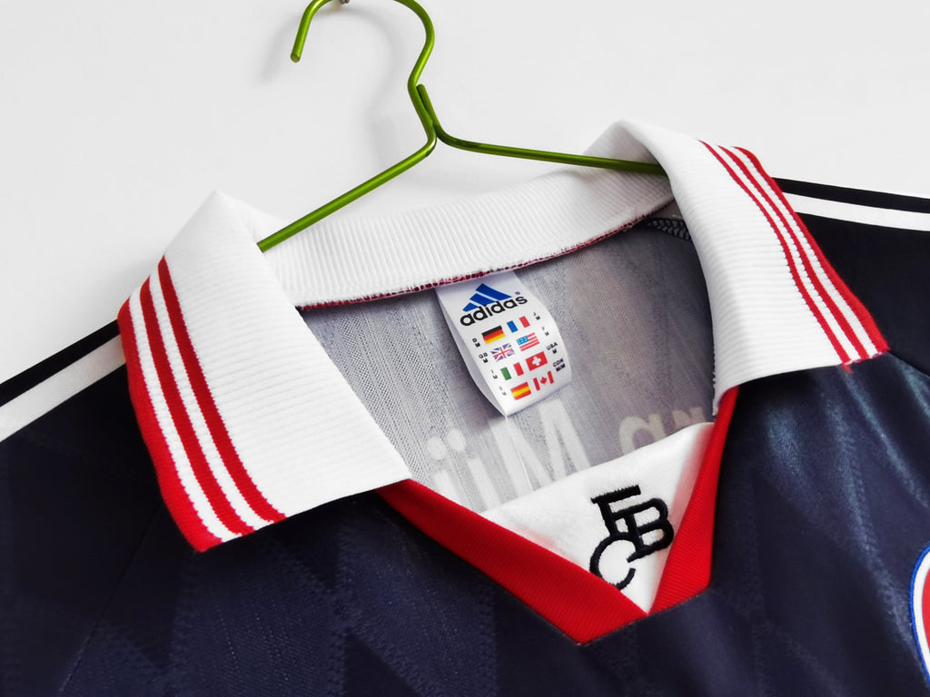 Bayer Munich 1997/99 (Away Kit)