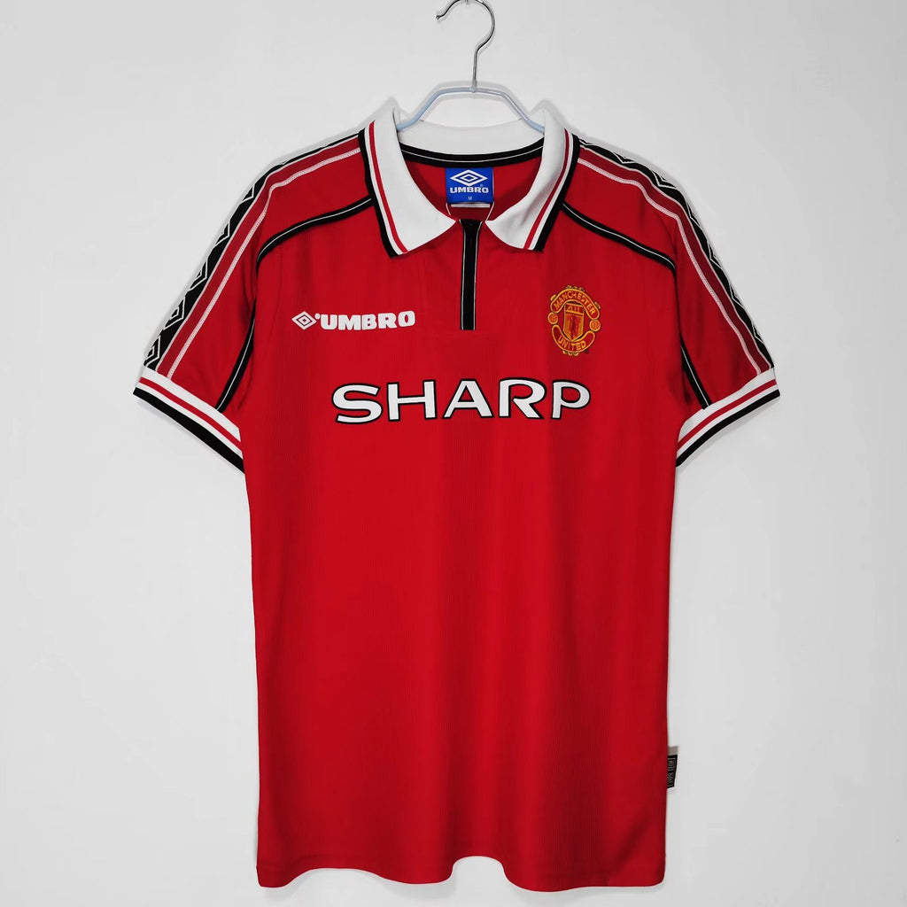 Manchester United 1998/99 (Home Kit)