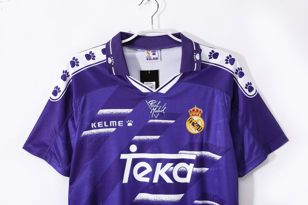 Real Madrid 1994/96 (Away Kit)
