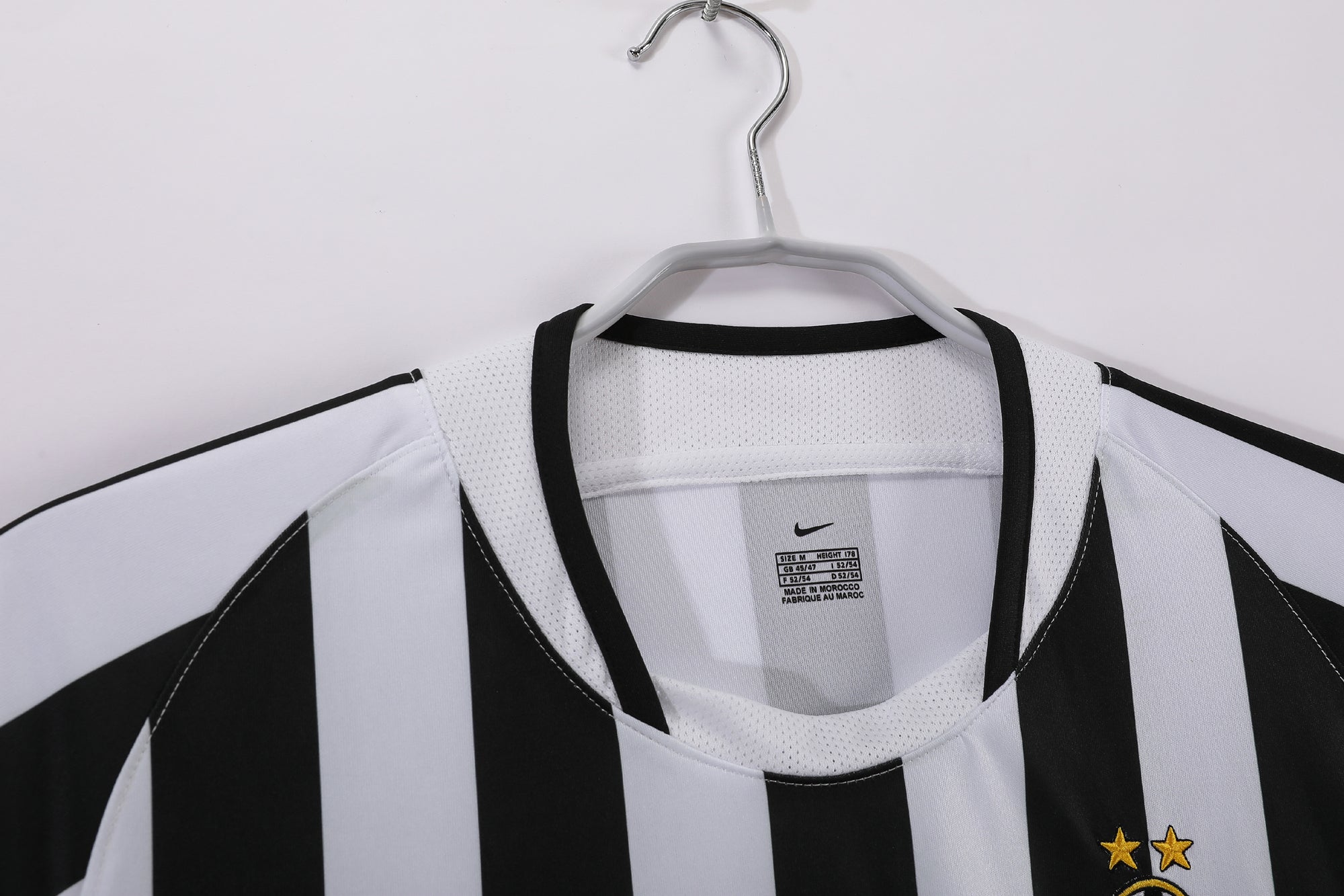 Juventus 2003/04 (Home Kit)