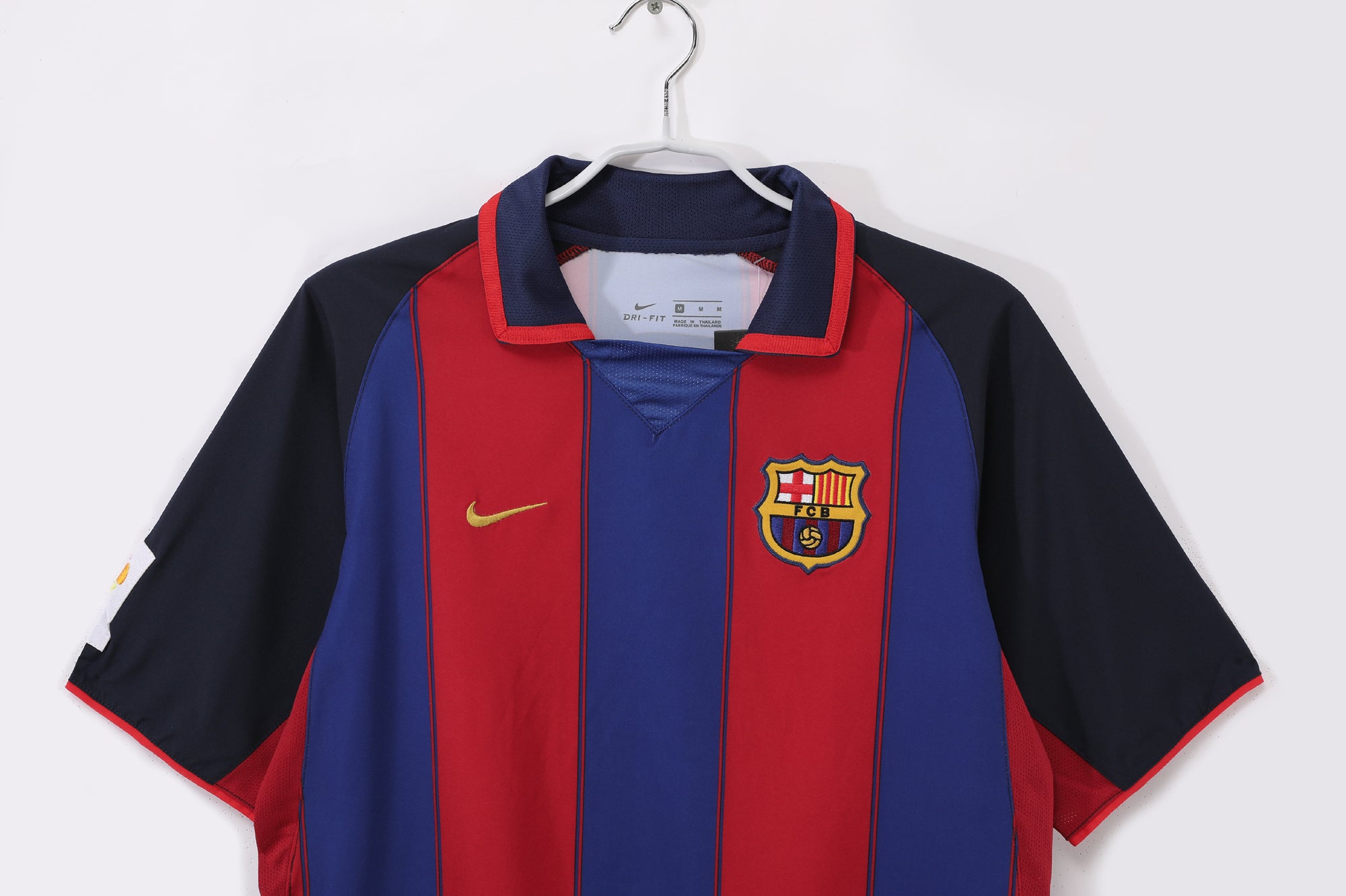 Barcelona 2003/04 (Home Kit)