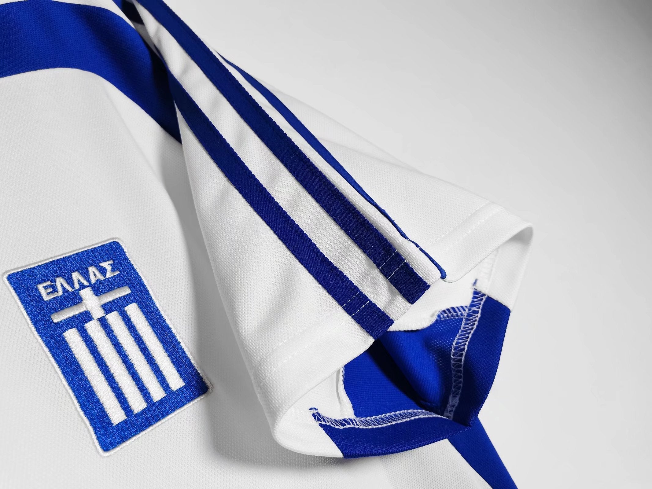Grecia 2004 (Away Kit)