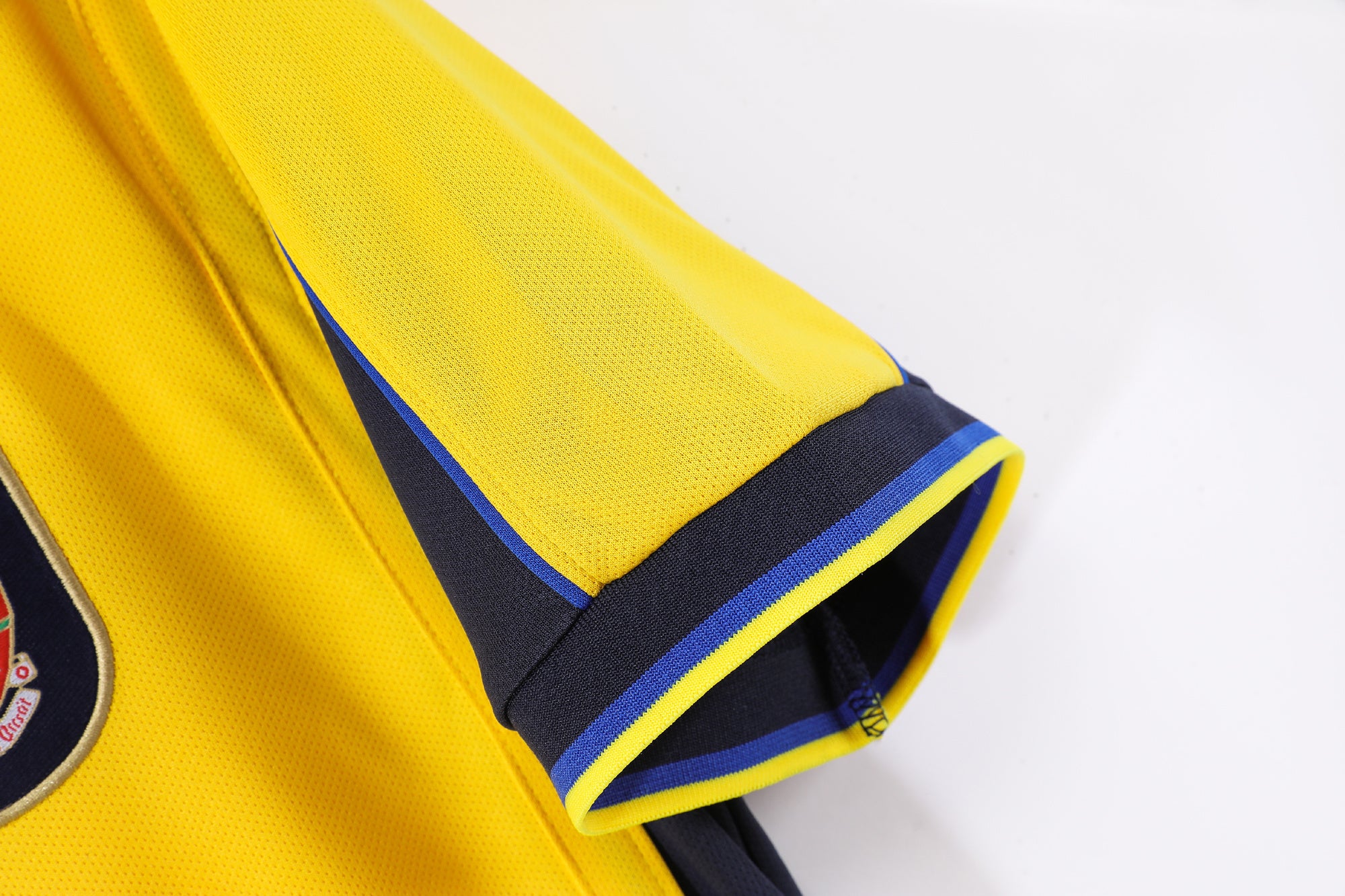 Arsenal 2000/01 (Away Kit)