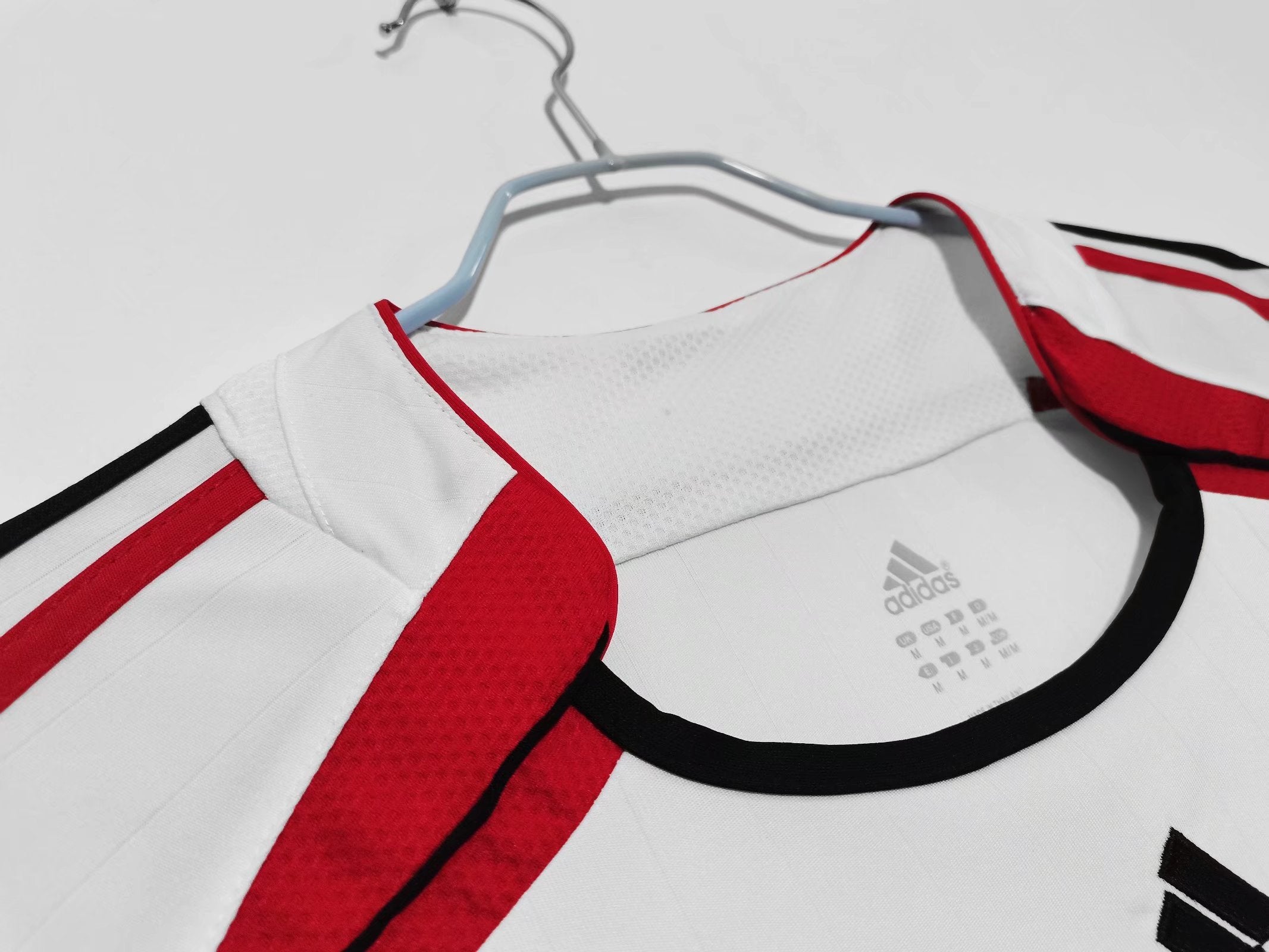 AC Milan 2006/07 (Away Kit- Long Sleeve)