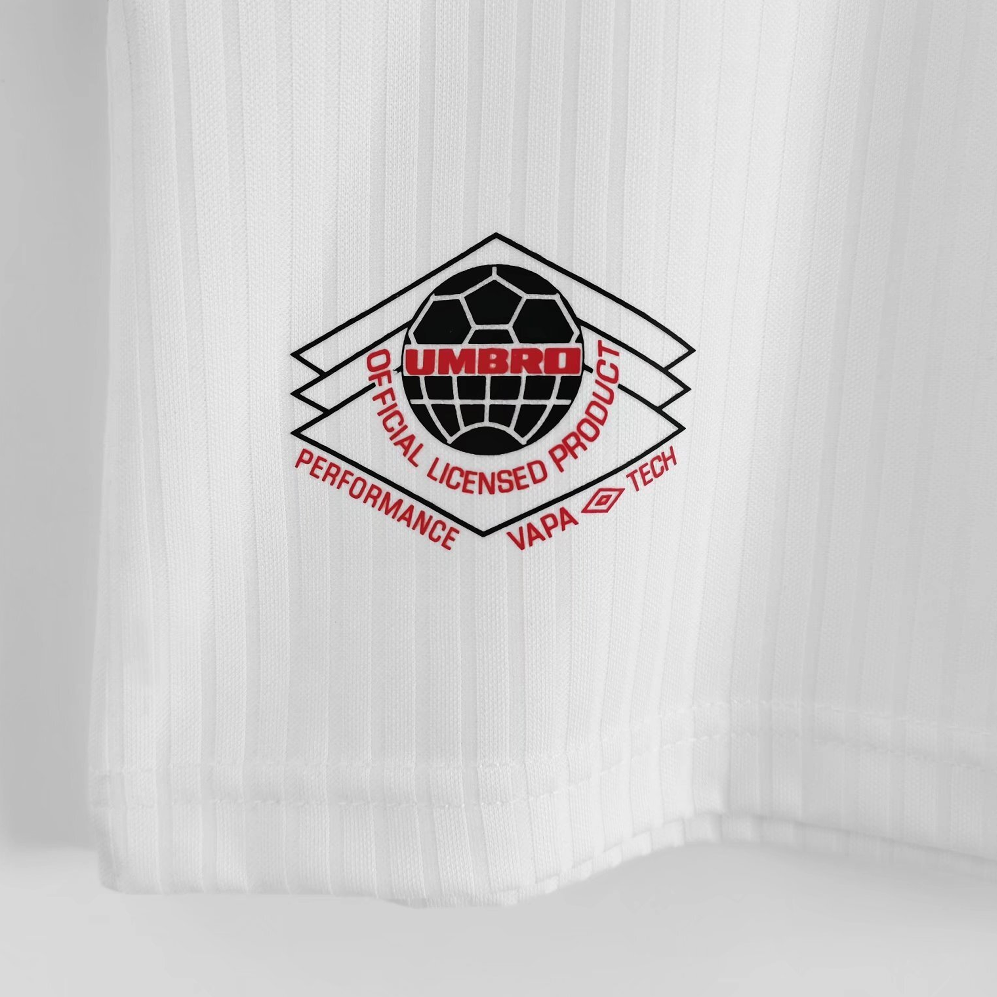 Inglaterra 1997/98 (Home Kit)