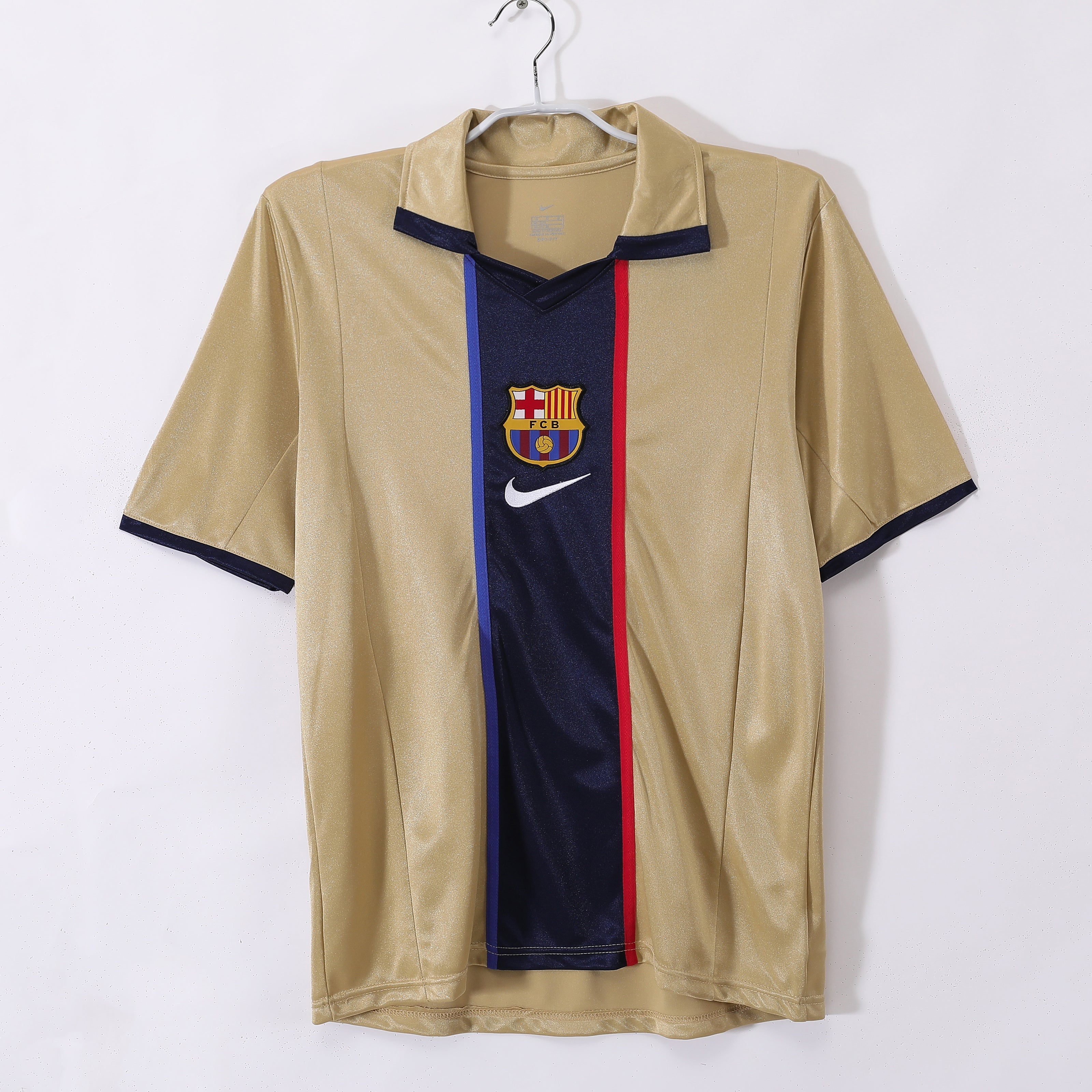 Barcelona 2001/02 (Away Kit)