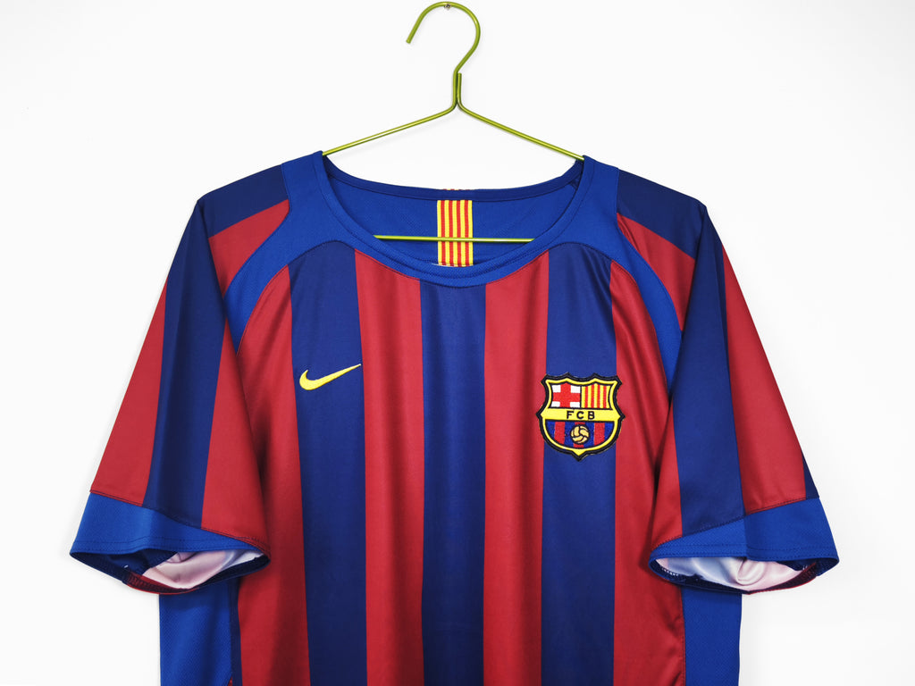 Barcelona 2005/06 (Home Kit)
