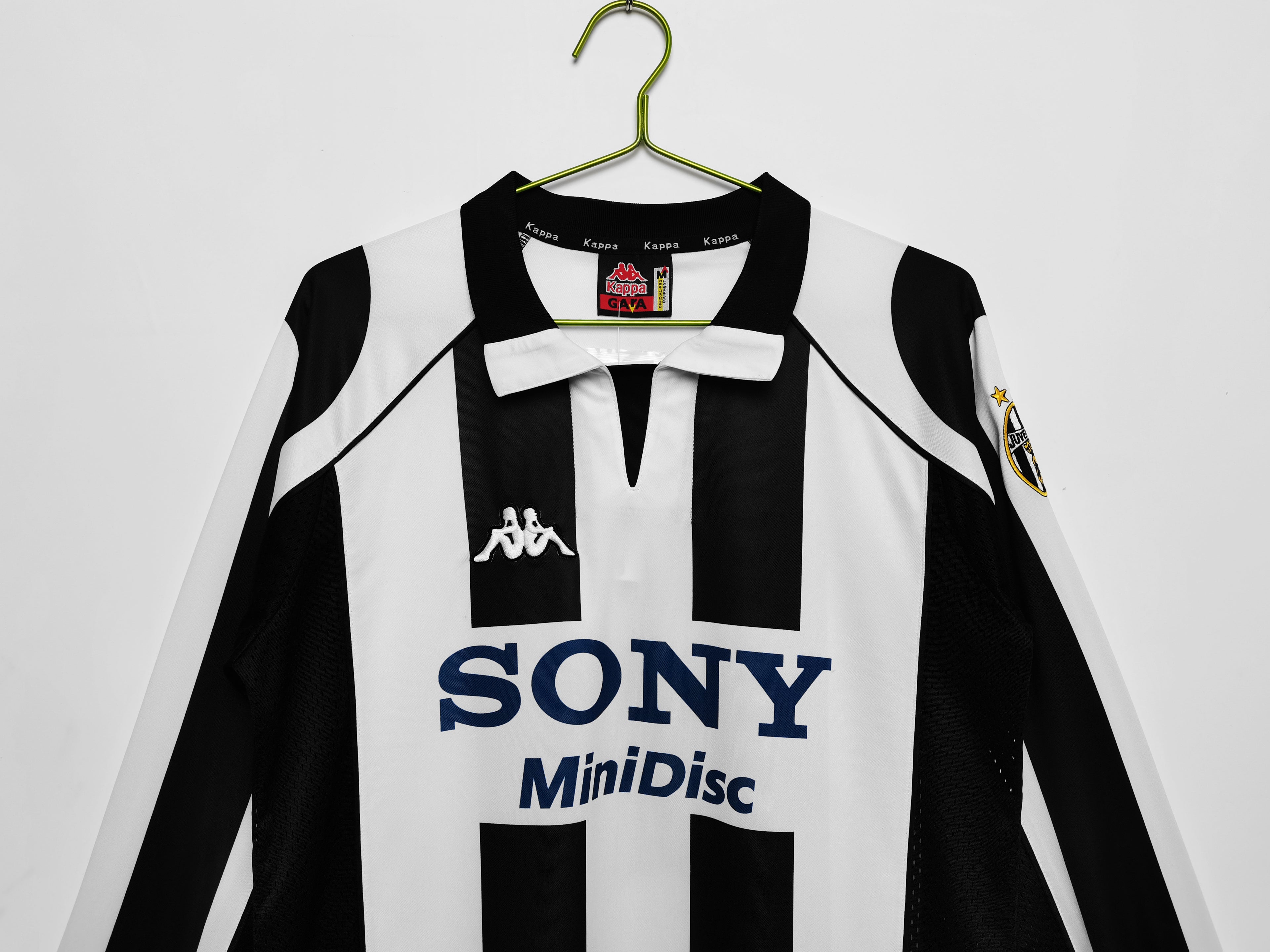 Juventus 1997/98 (Home Kit - Long Sleeve)