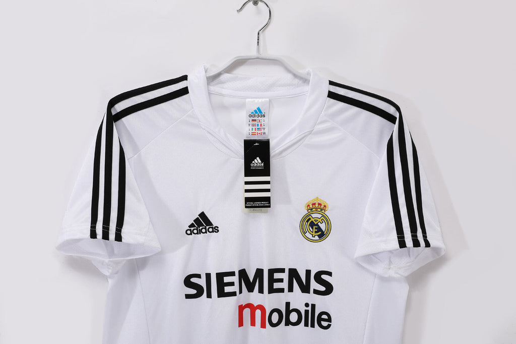 Real Madrid 2004/05 (Home Kit)